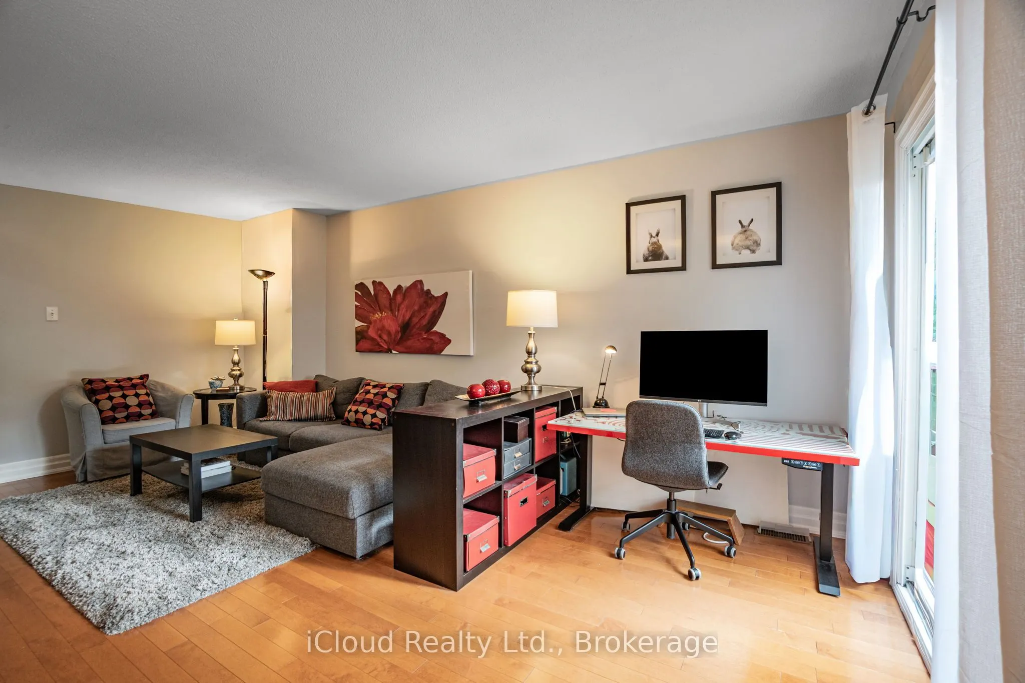 5061 Pinedale Avenue, #101