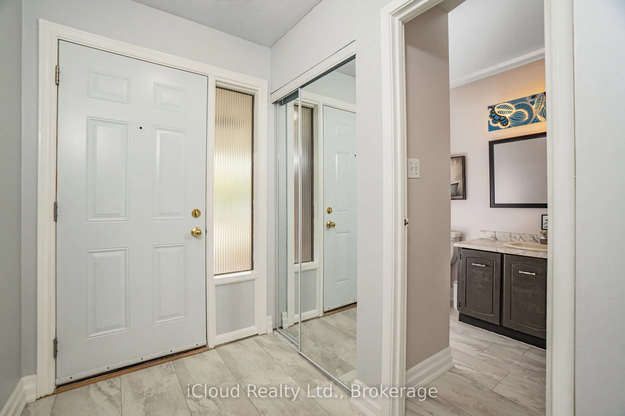 5061 Pinedale Avenue, #101