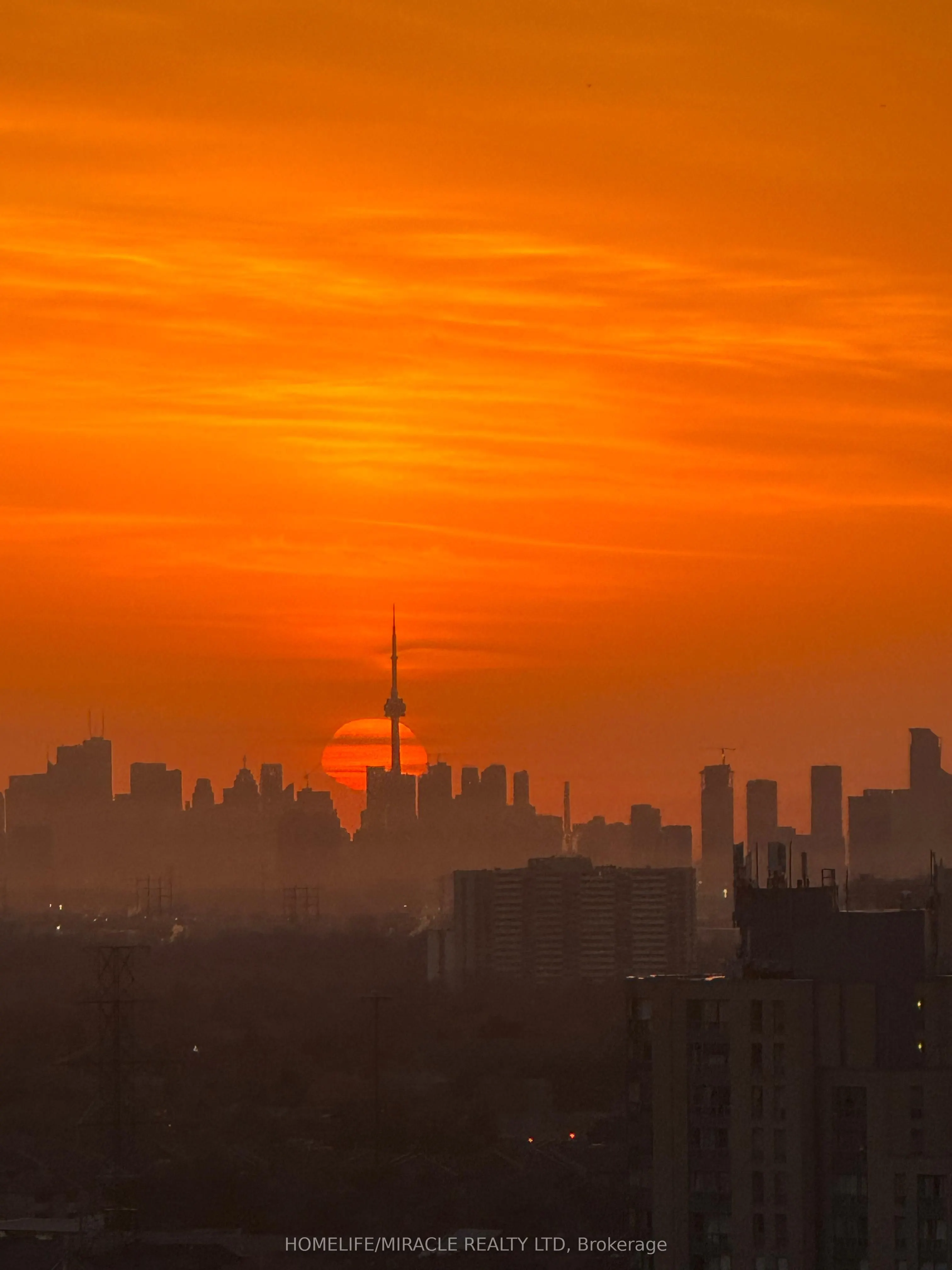 50 Eglinton Ave W, #1701