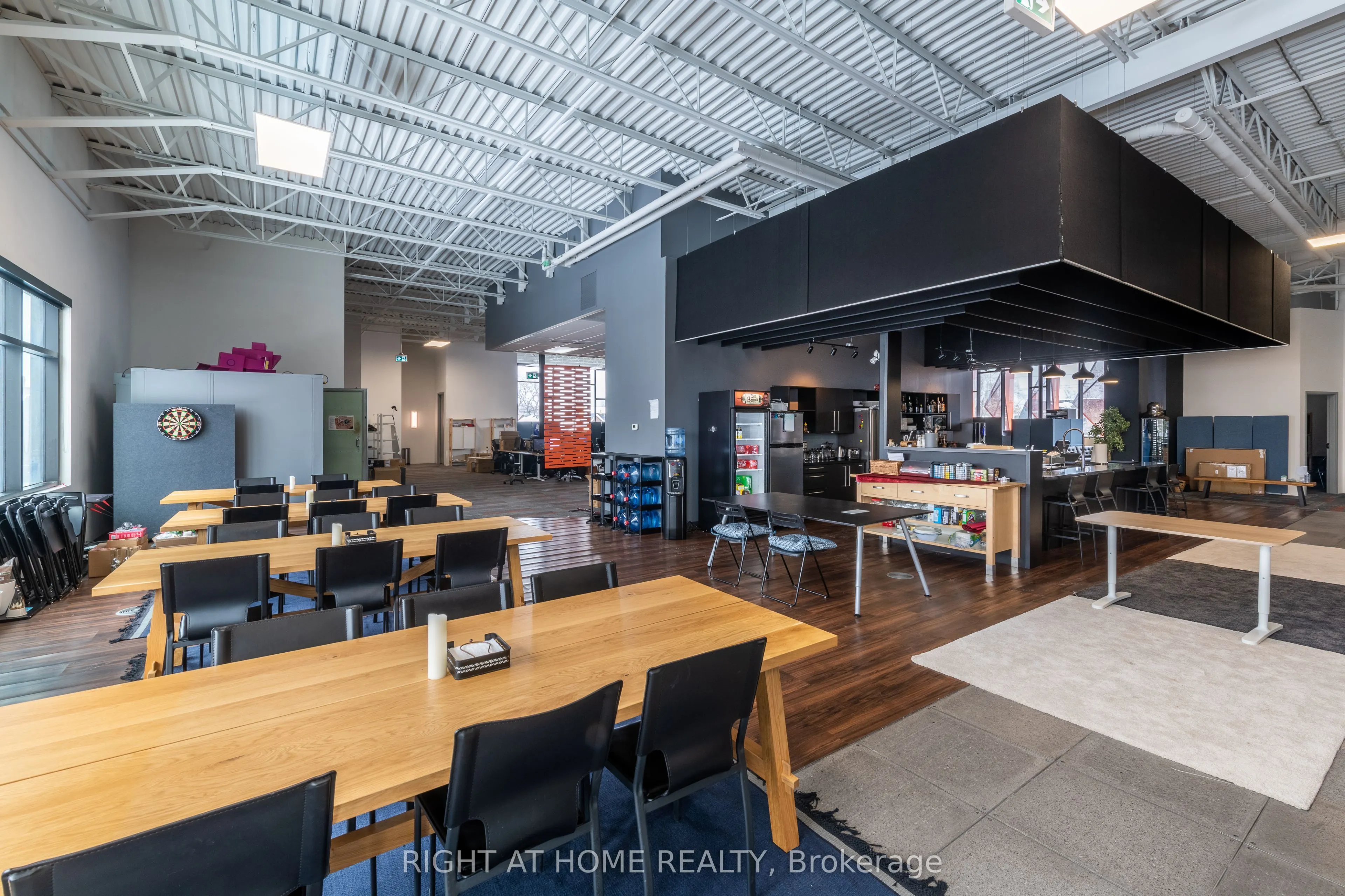 772 Dovercourt Road, #2nd floor