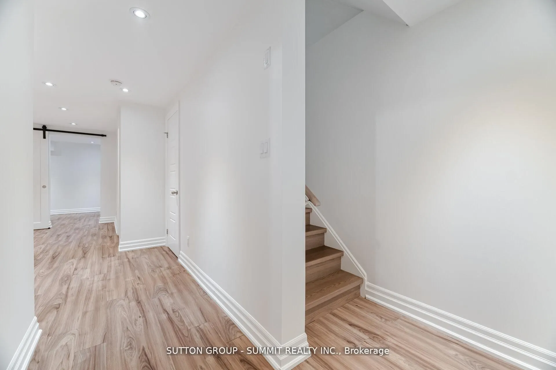 70 Plains Road W, #12