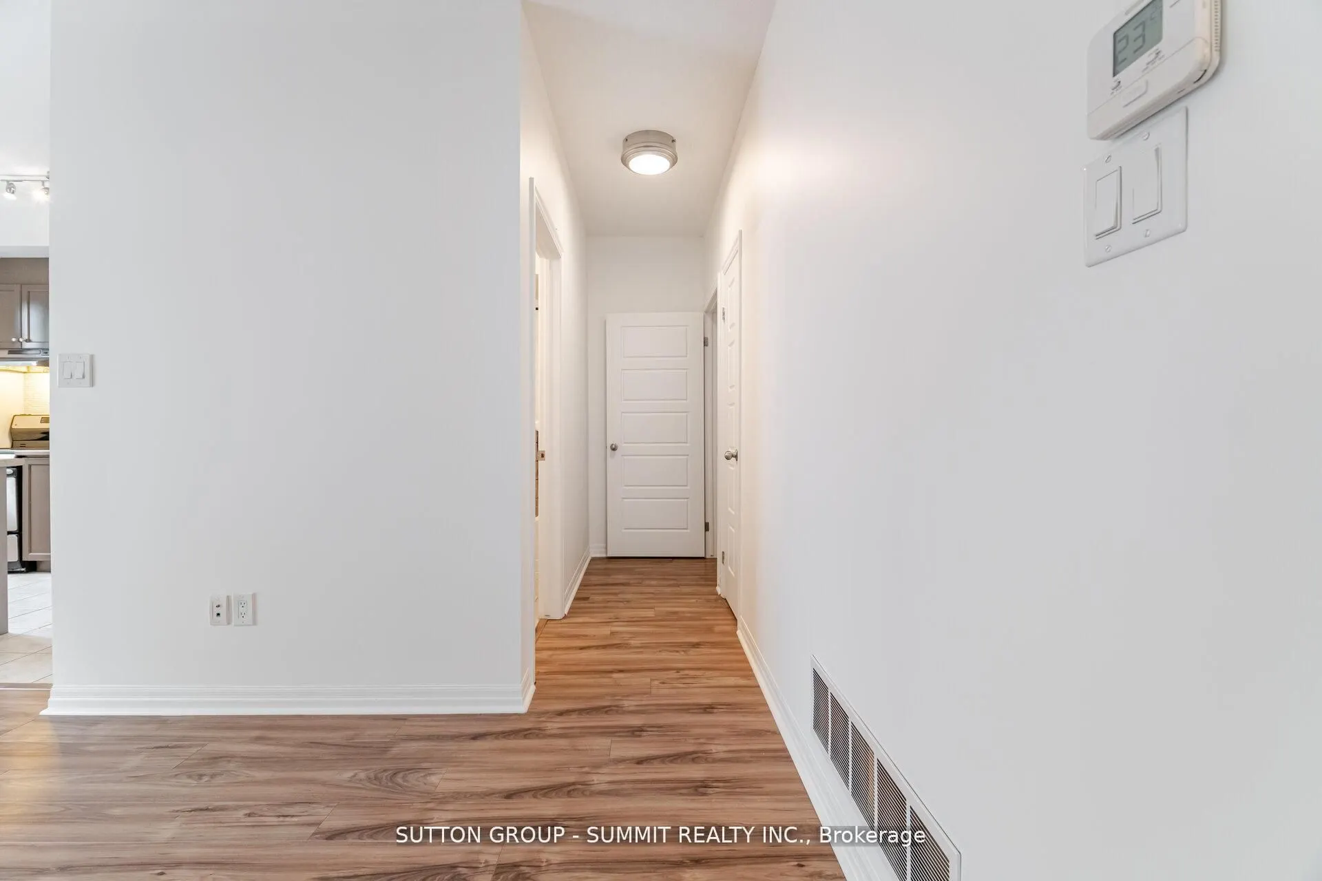 70 Plains Road W, #12