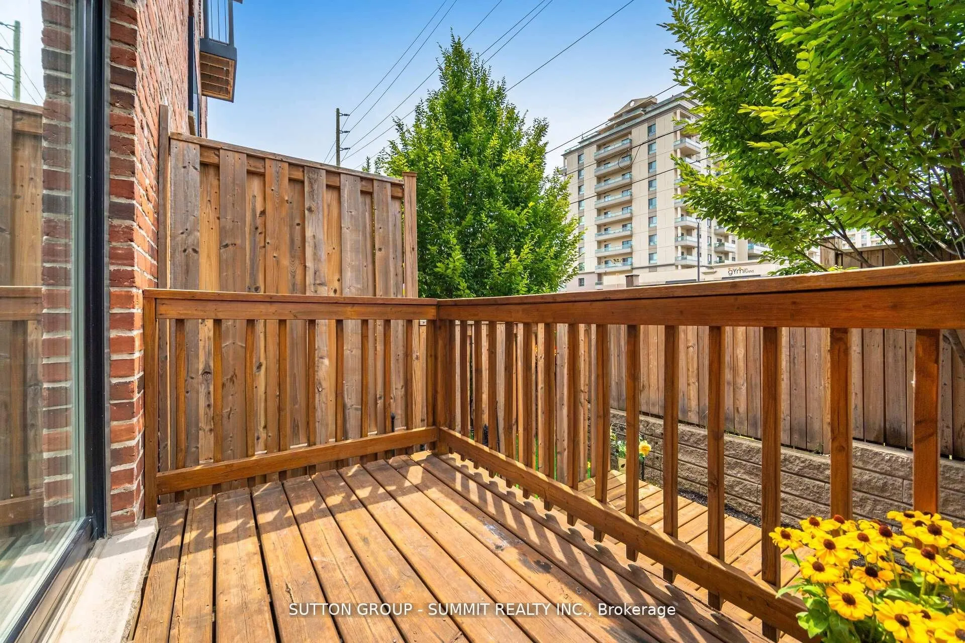 70 Plains Road W, #12