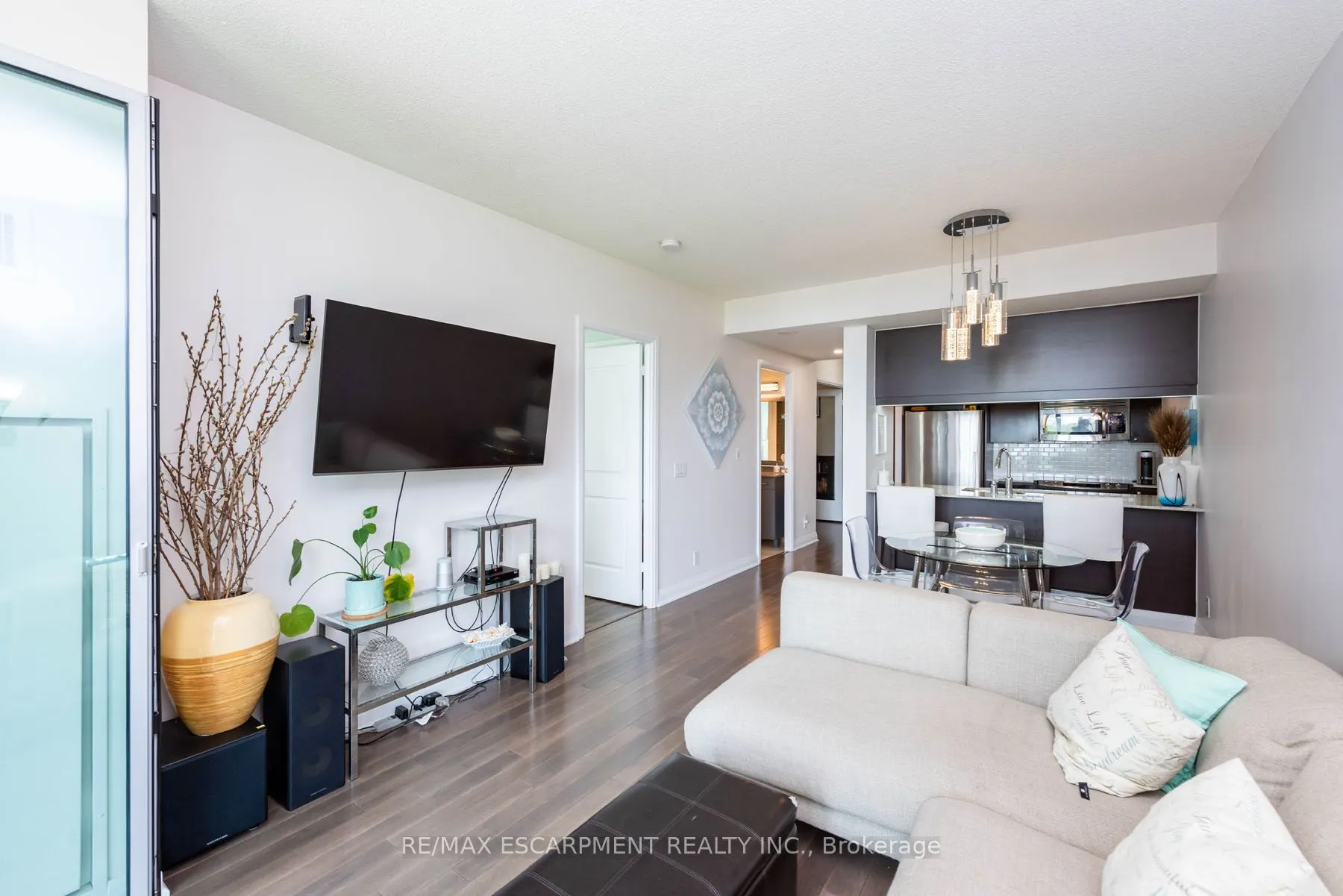 1055 Southdown Road, #710