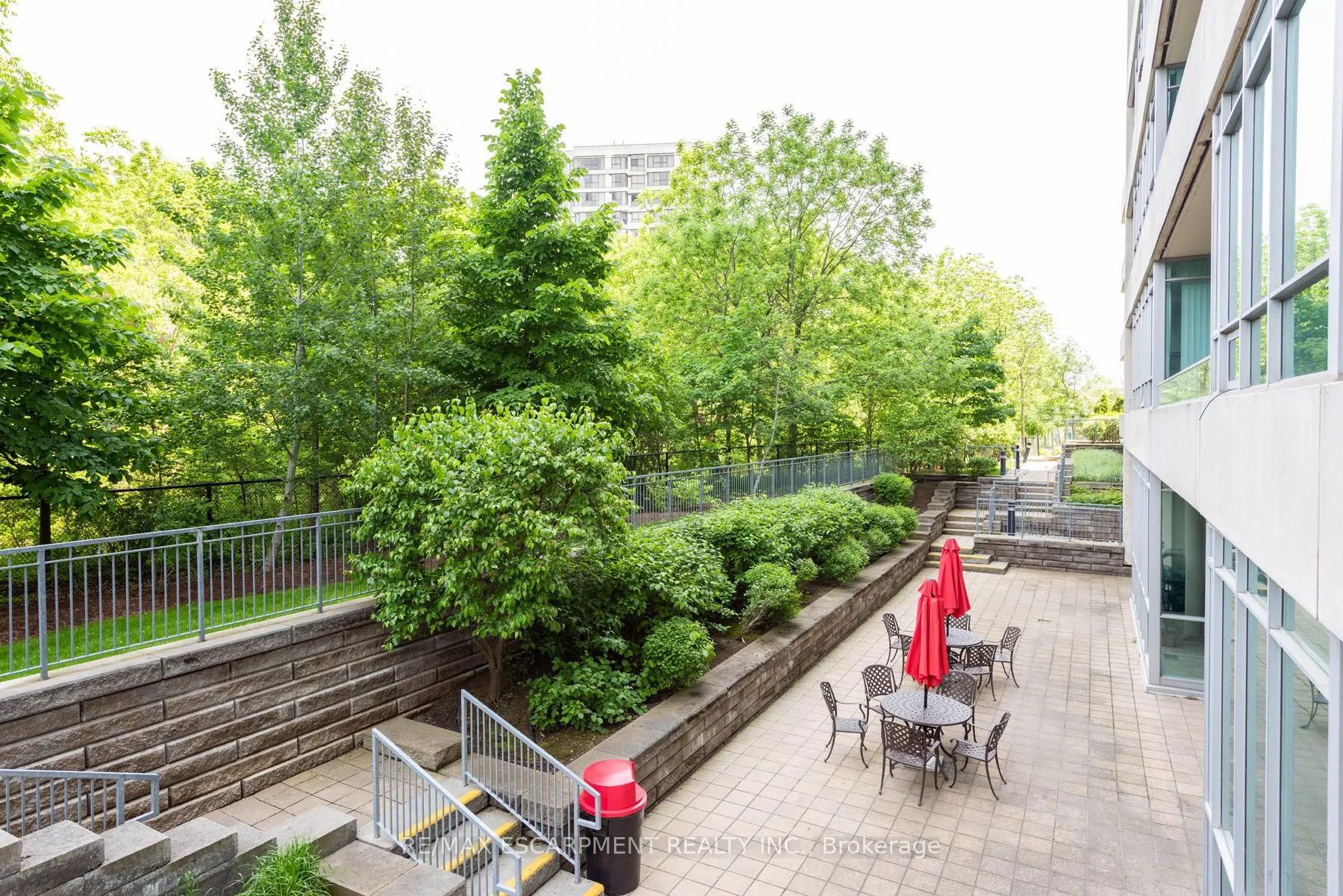 1055 Southdown Road, #710