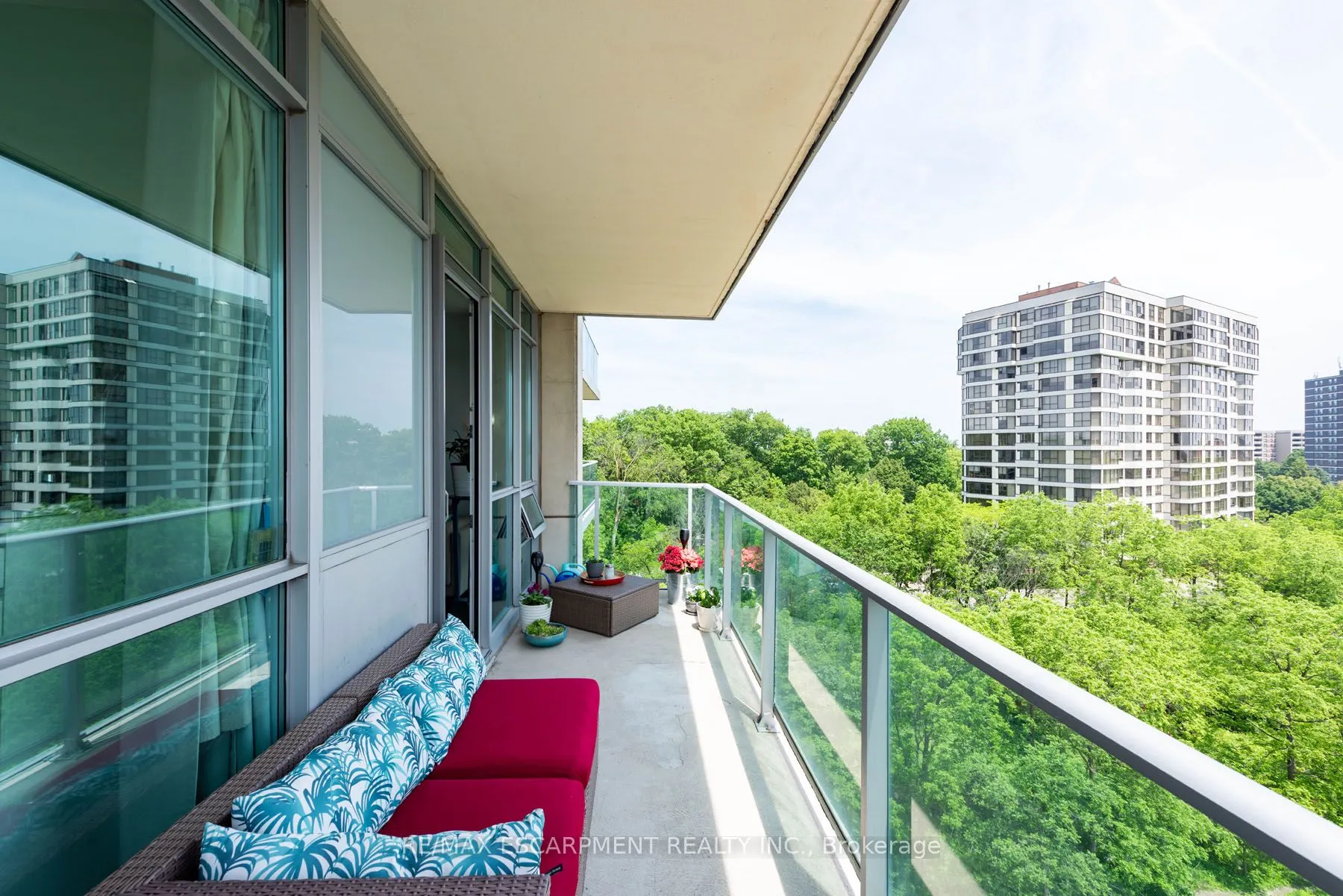 1055 Southdown Road, #710