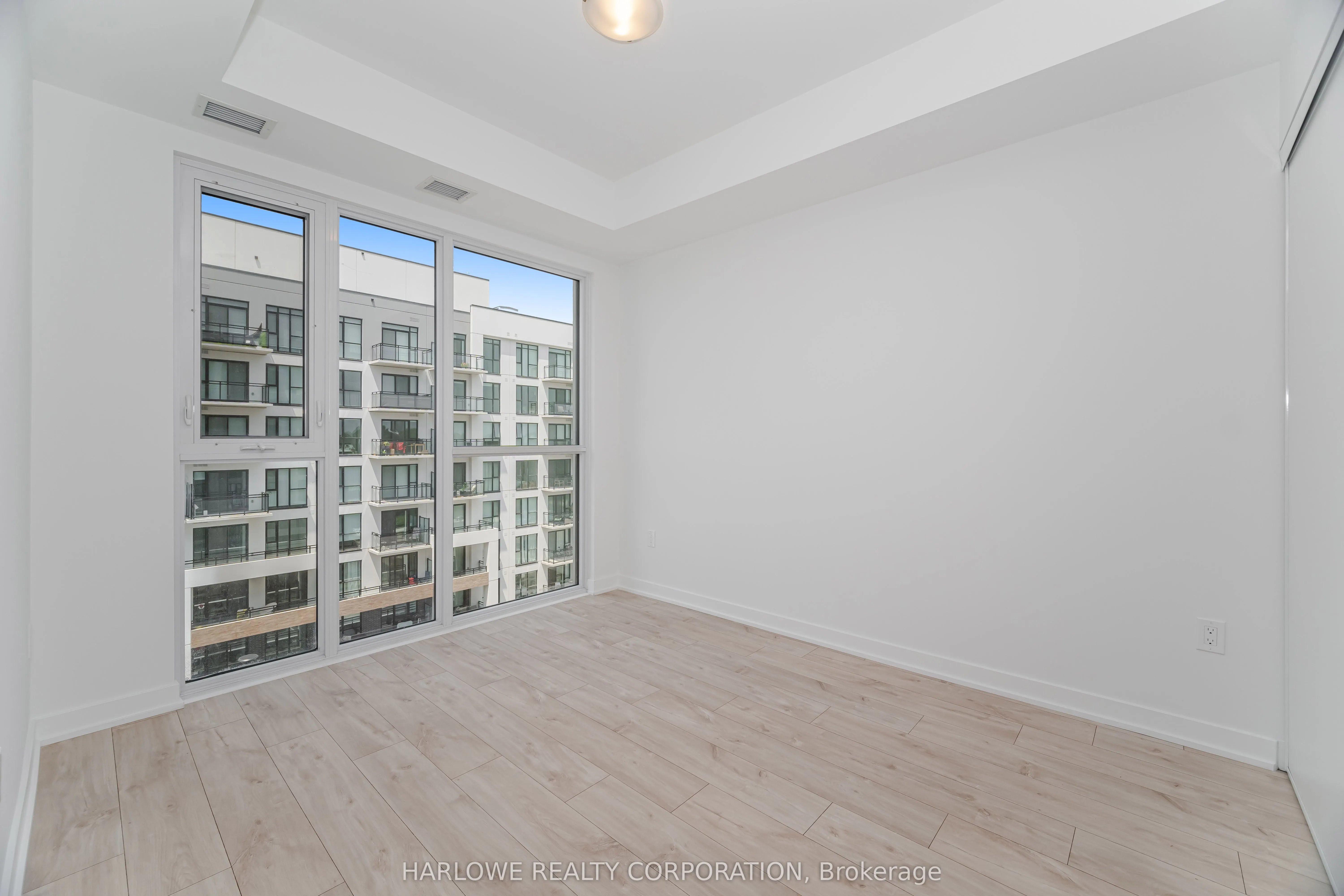 760 Whitlock Avenue, #606