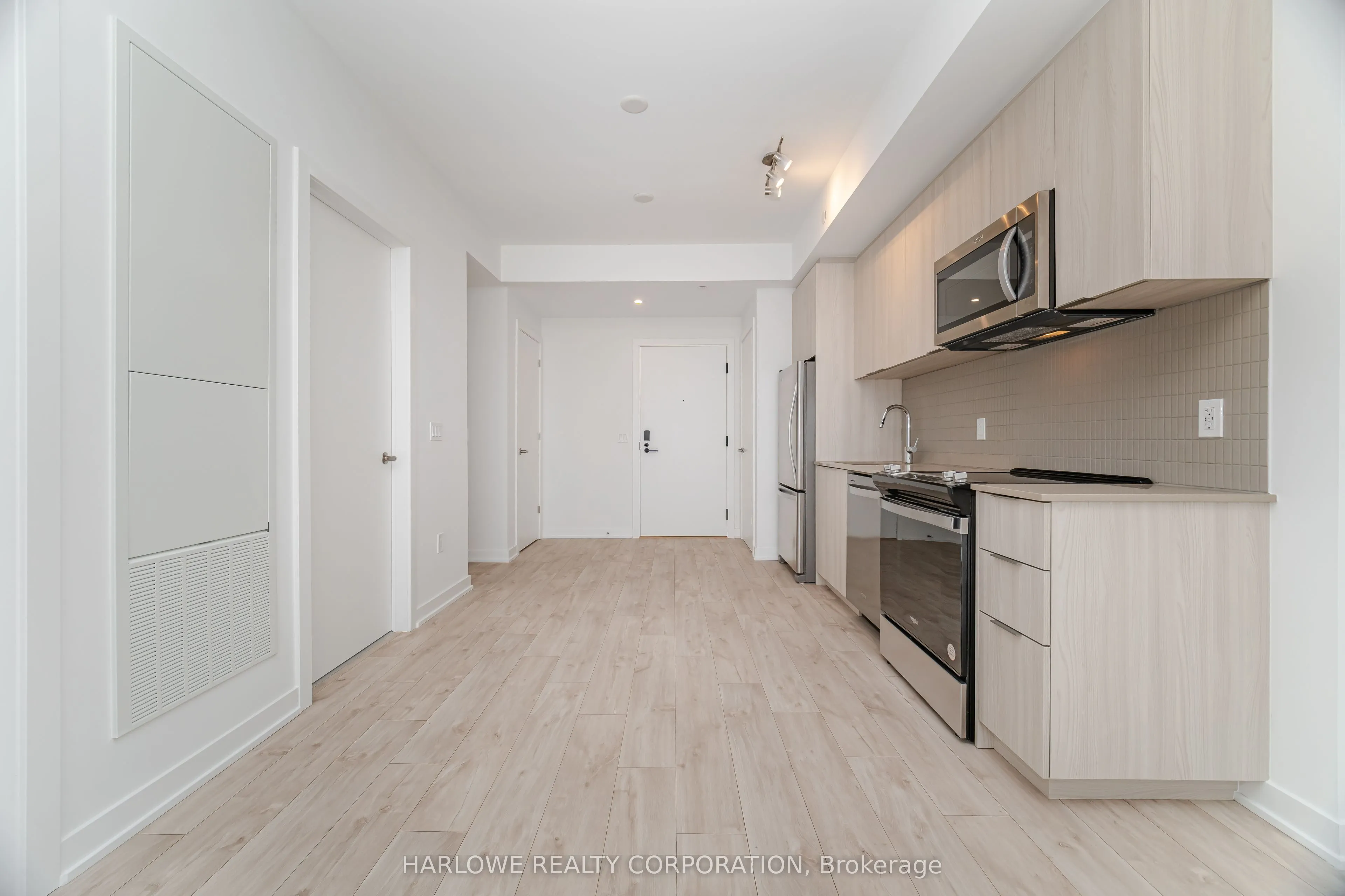 760 Whitlock Avenue, #606