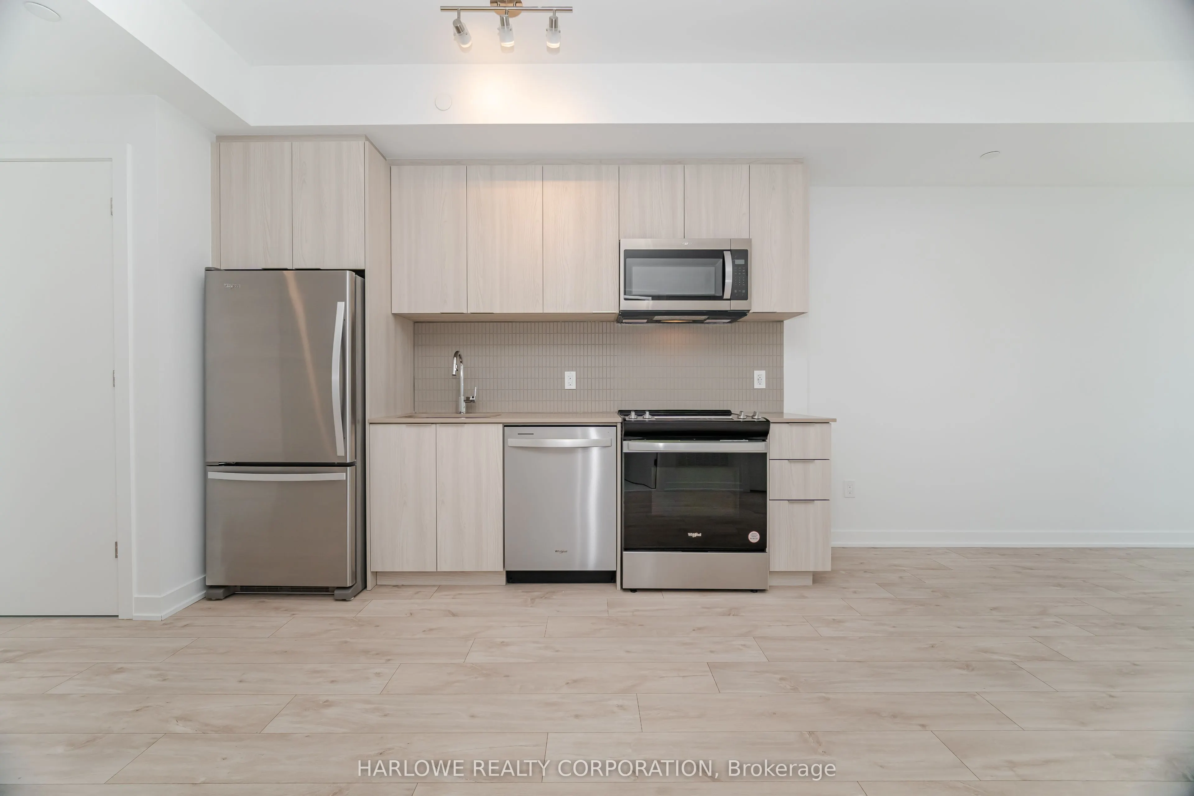 760 Whitlock Avenue, #606