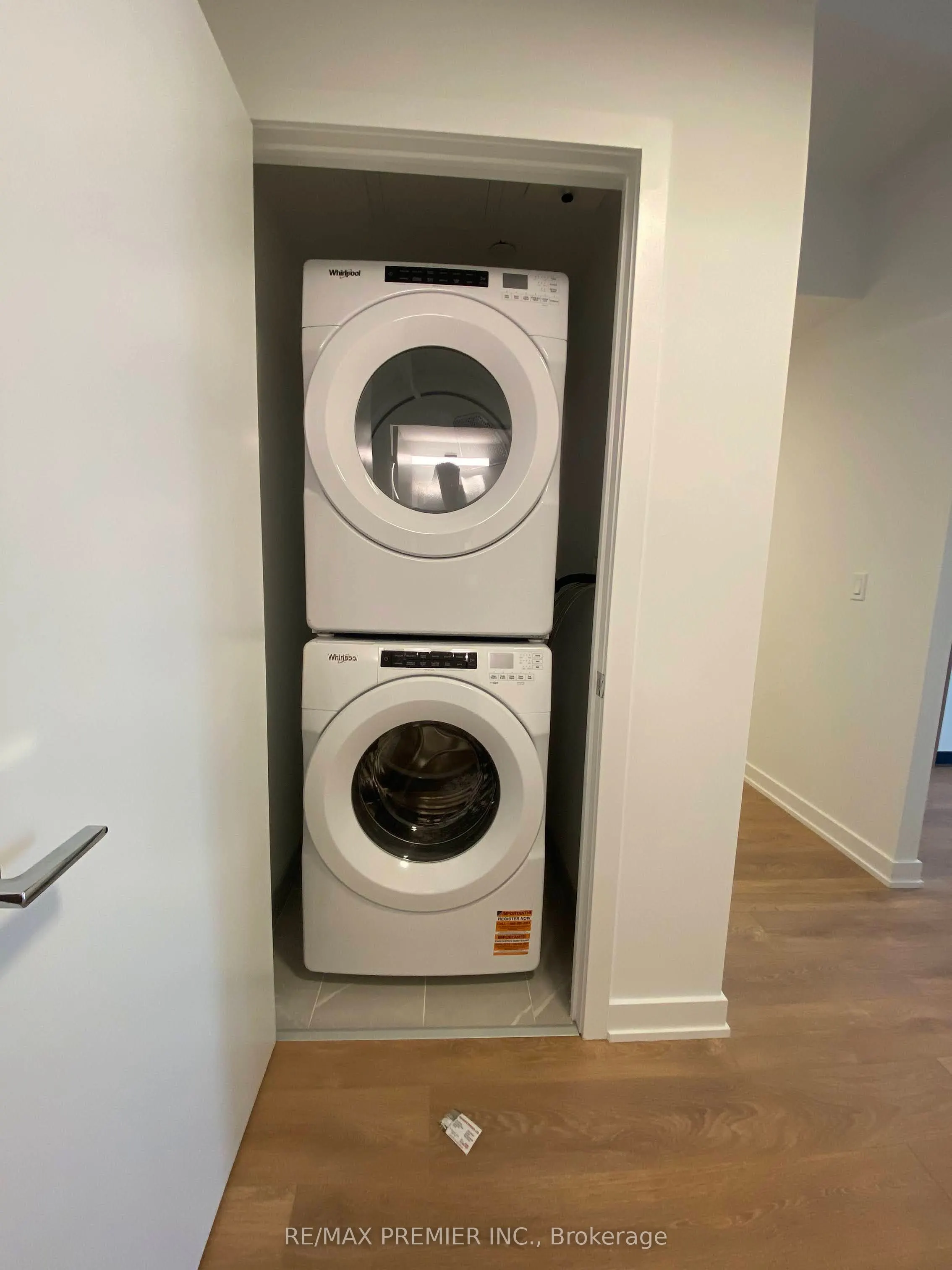 1037 The Queensway, #514