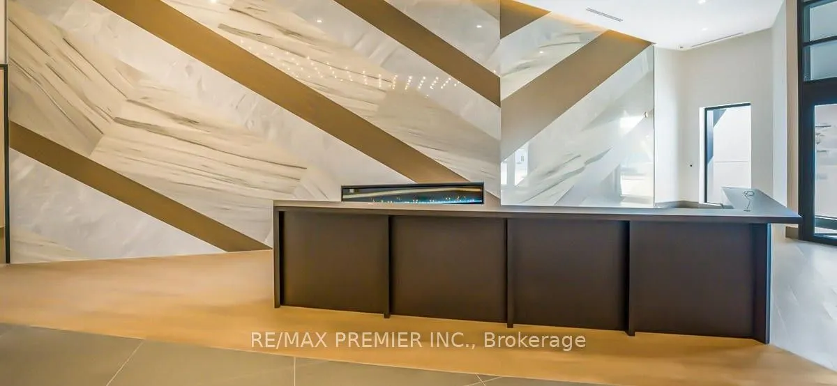 1037 The Queensway, #514