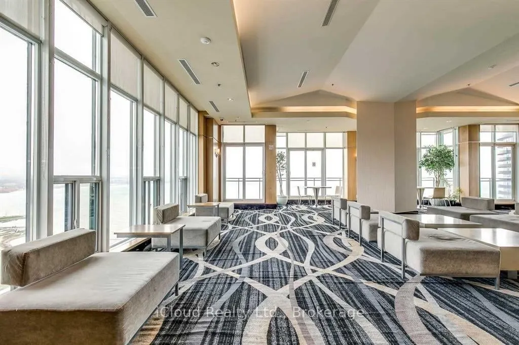 2121 Lake Shore Boulevard W, #813