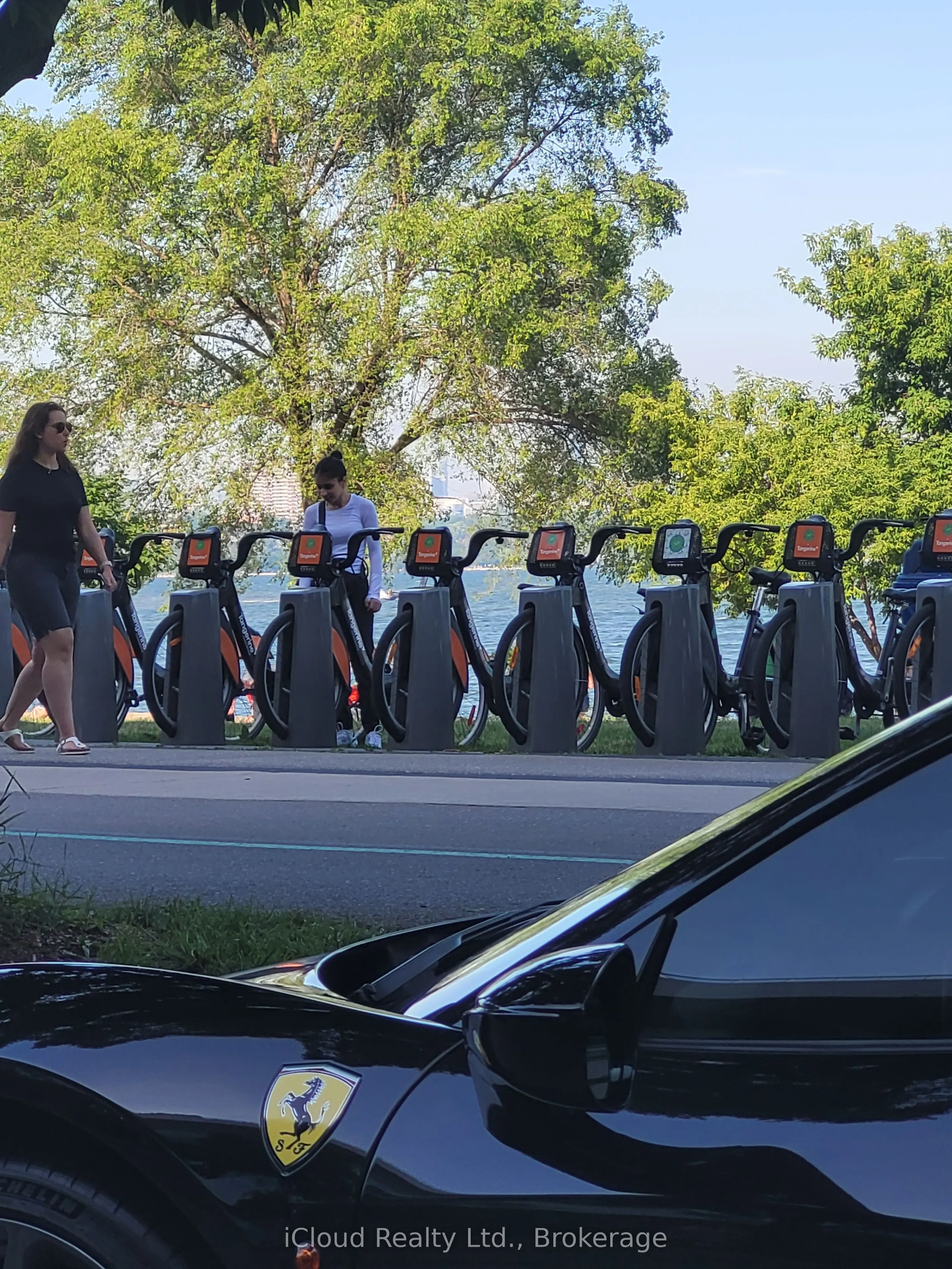 2121 Lake Shore Boulevard W, #813