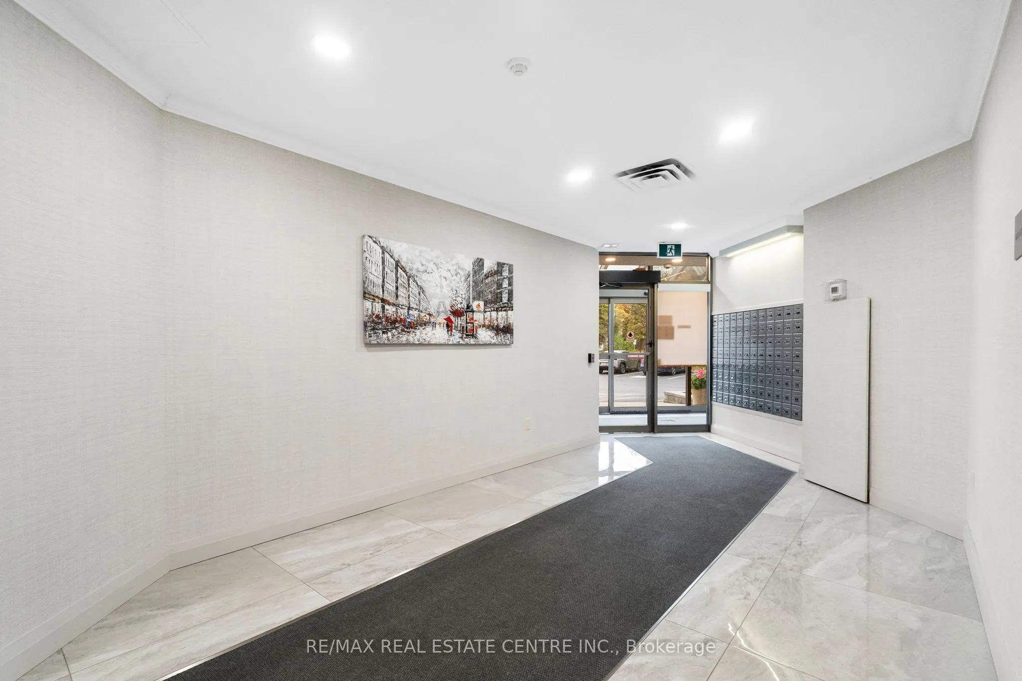 5090 Pinedale Ave Avenue, #209