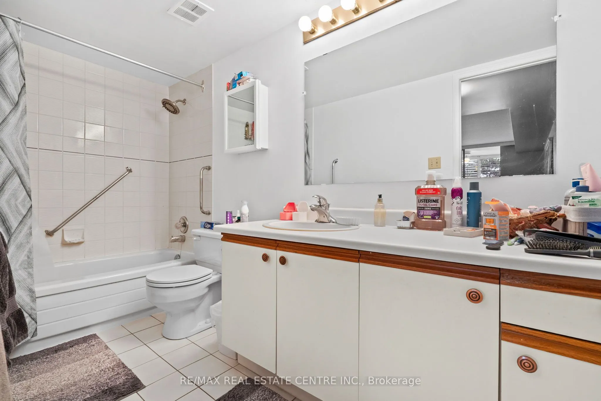 5090 Pinedale Ave Avenue, #209