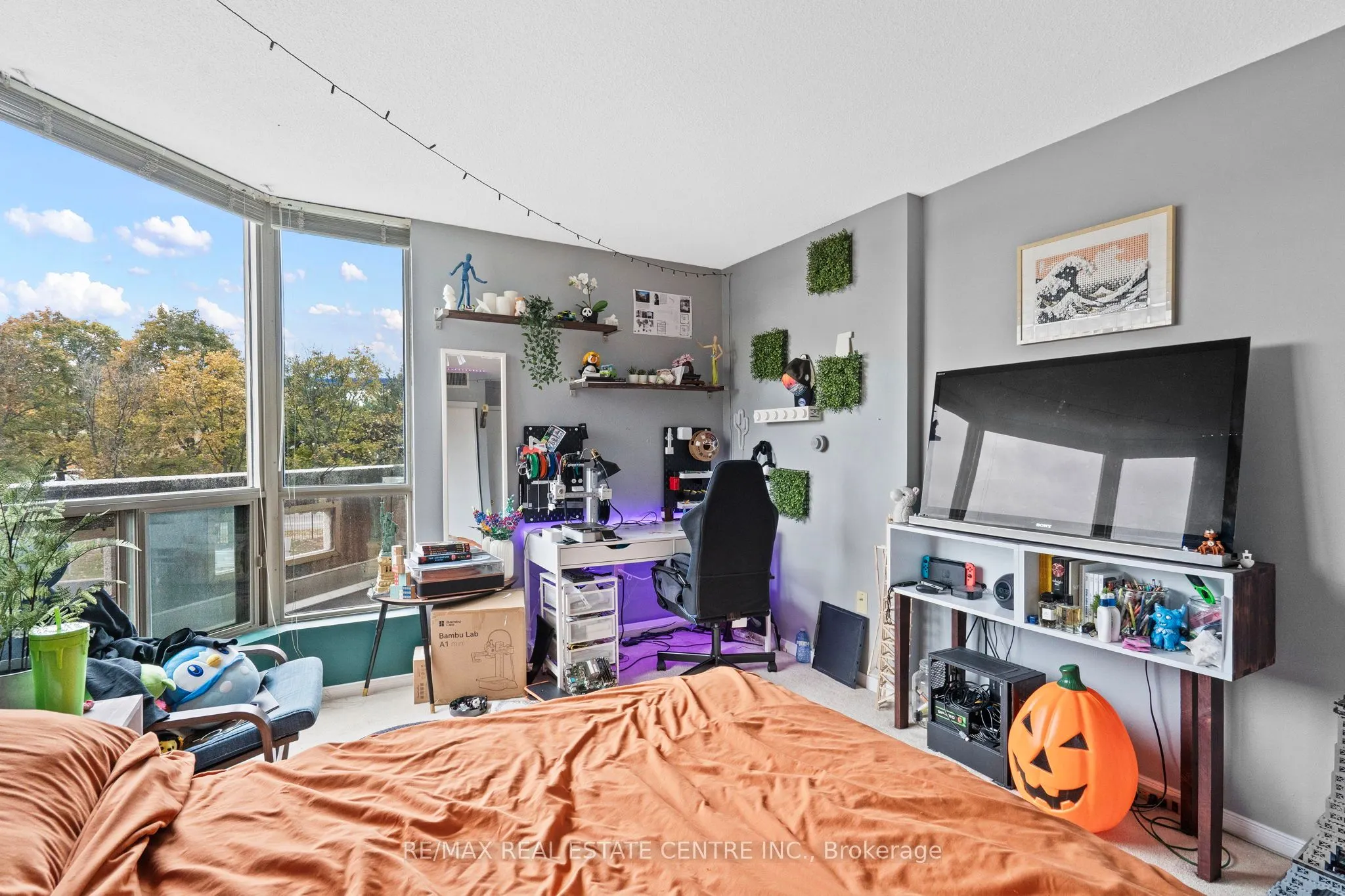 5090 Pinedale Ave Avenue, #209