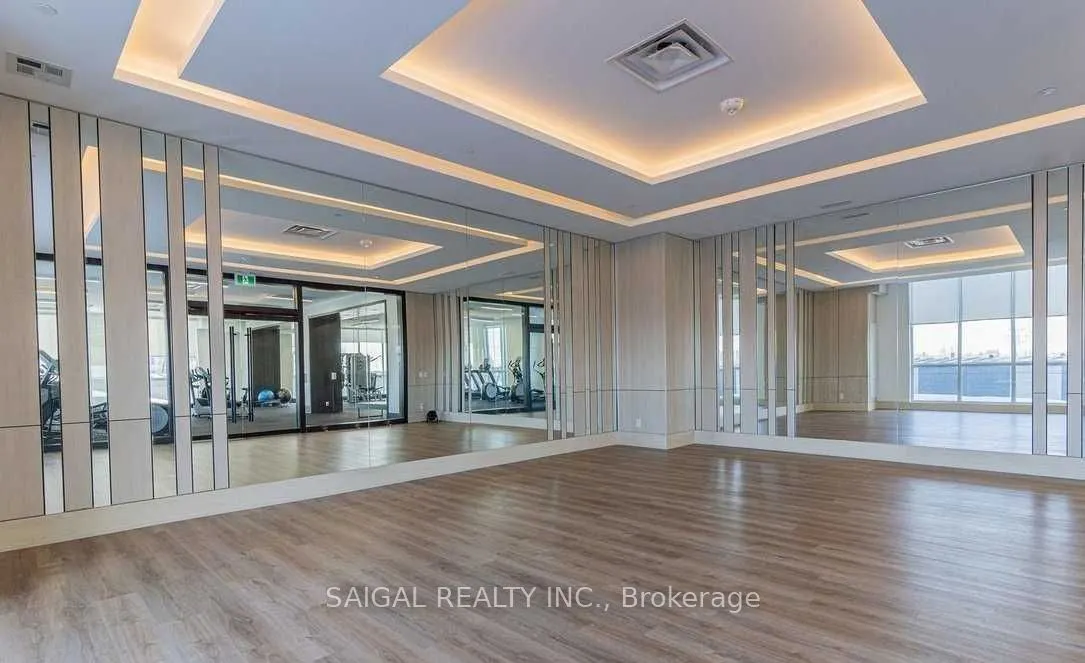 5249 Dundas Street W, #4009