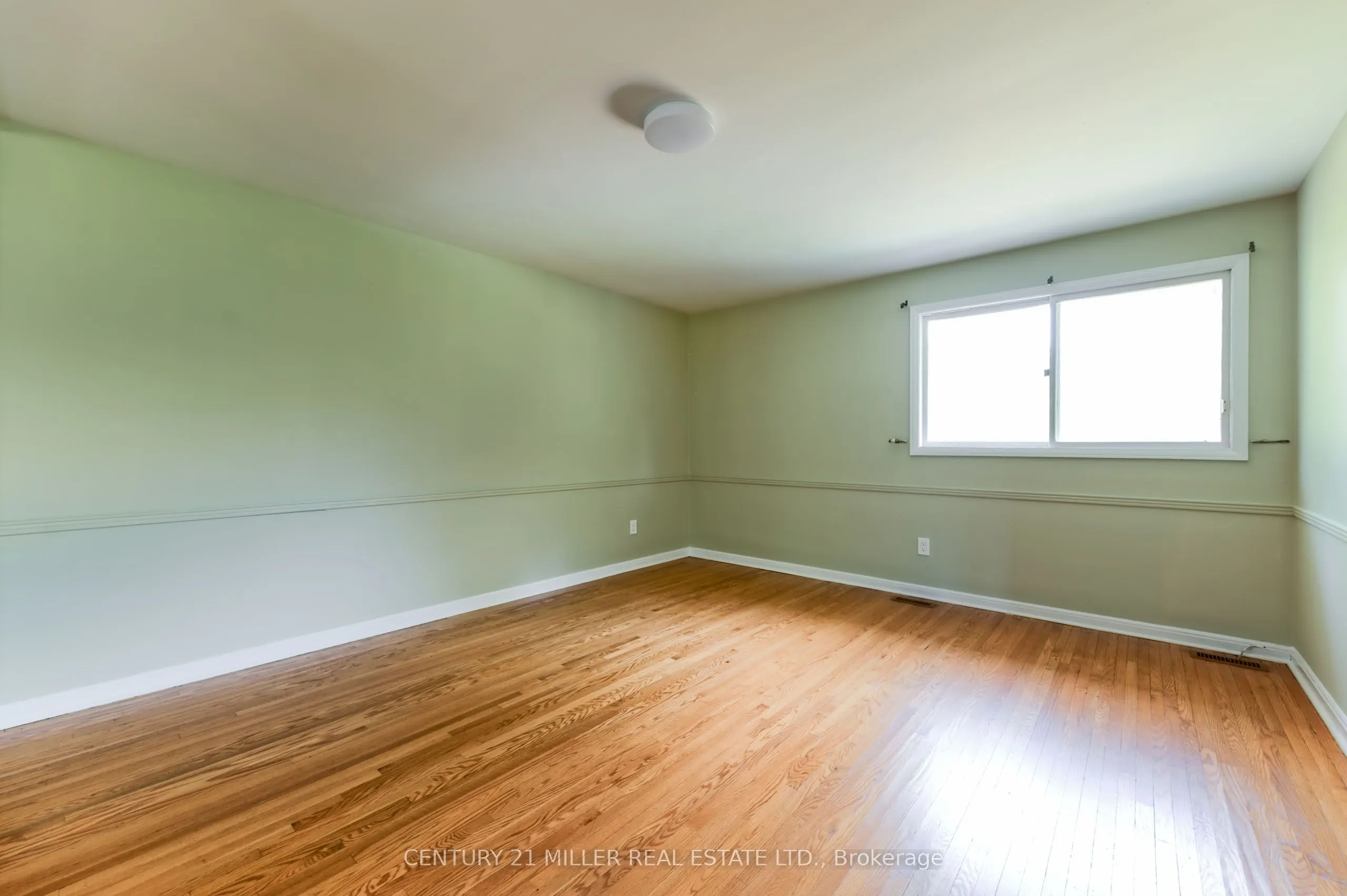 111 Gloucester Avenue