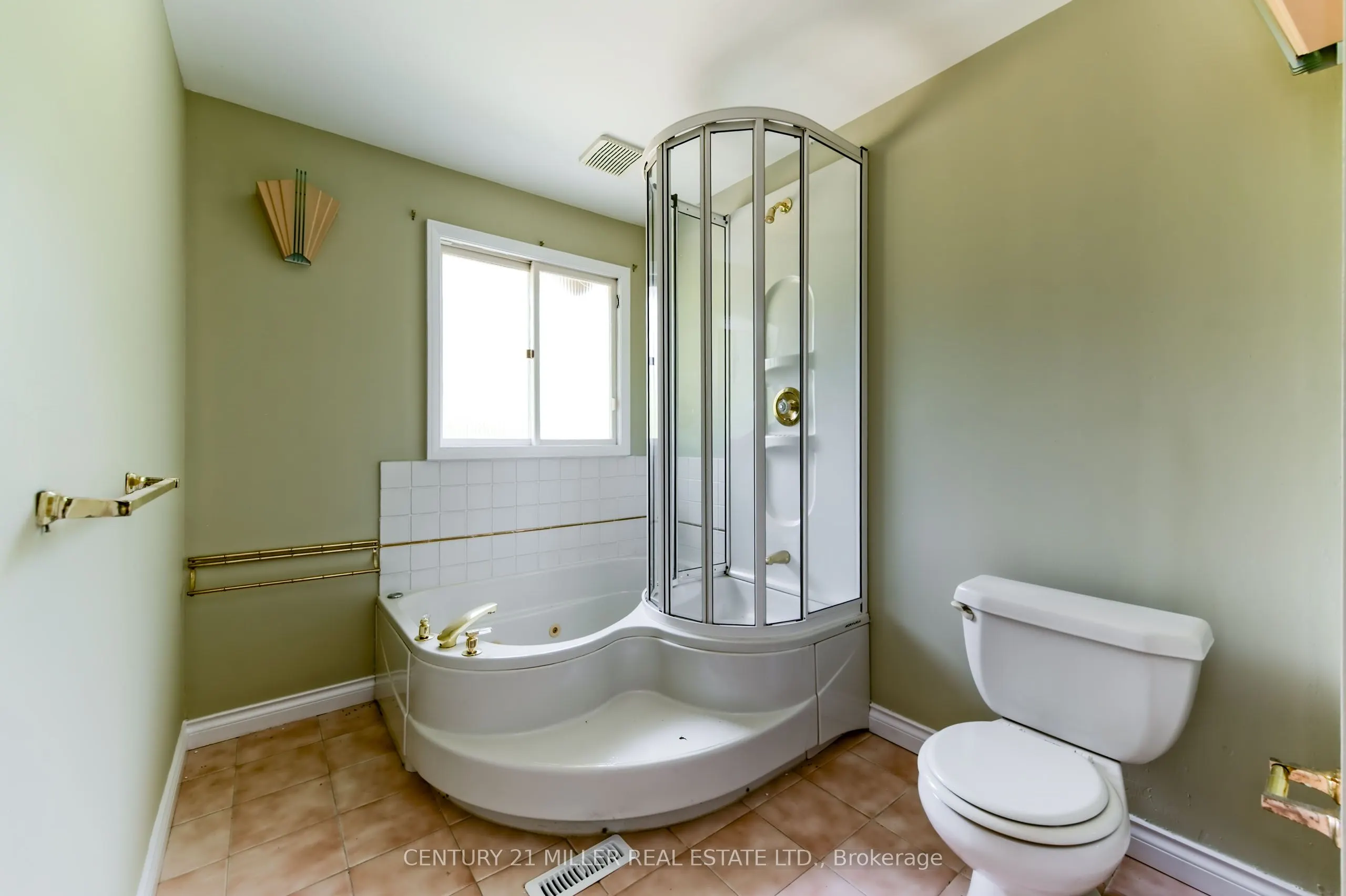 111 Gloucester Avenue