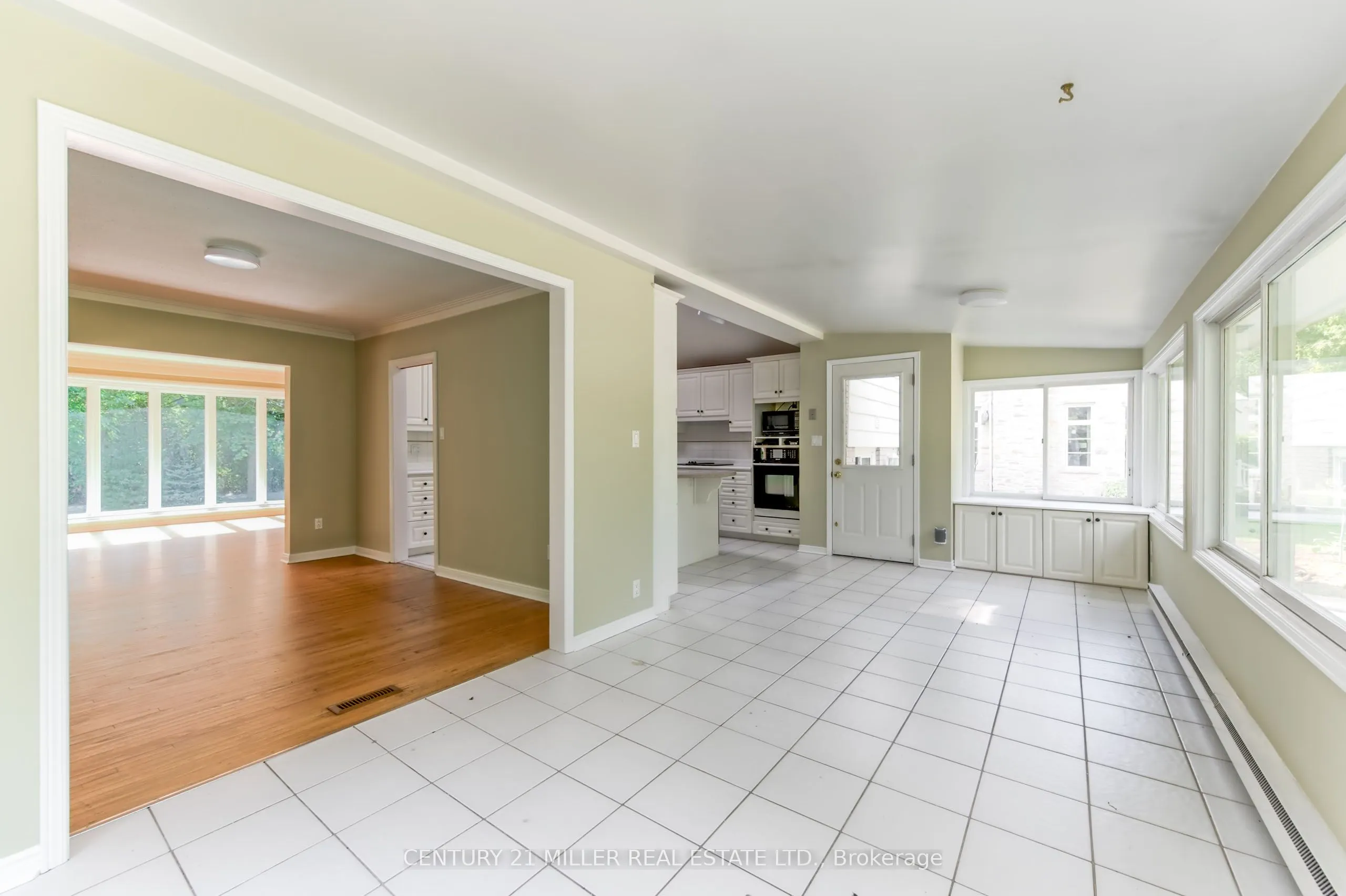 111 Gloucester Avenue