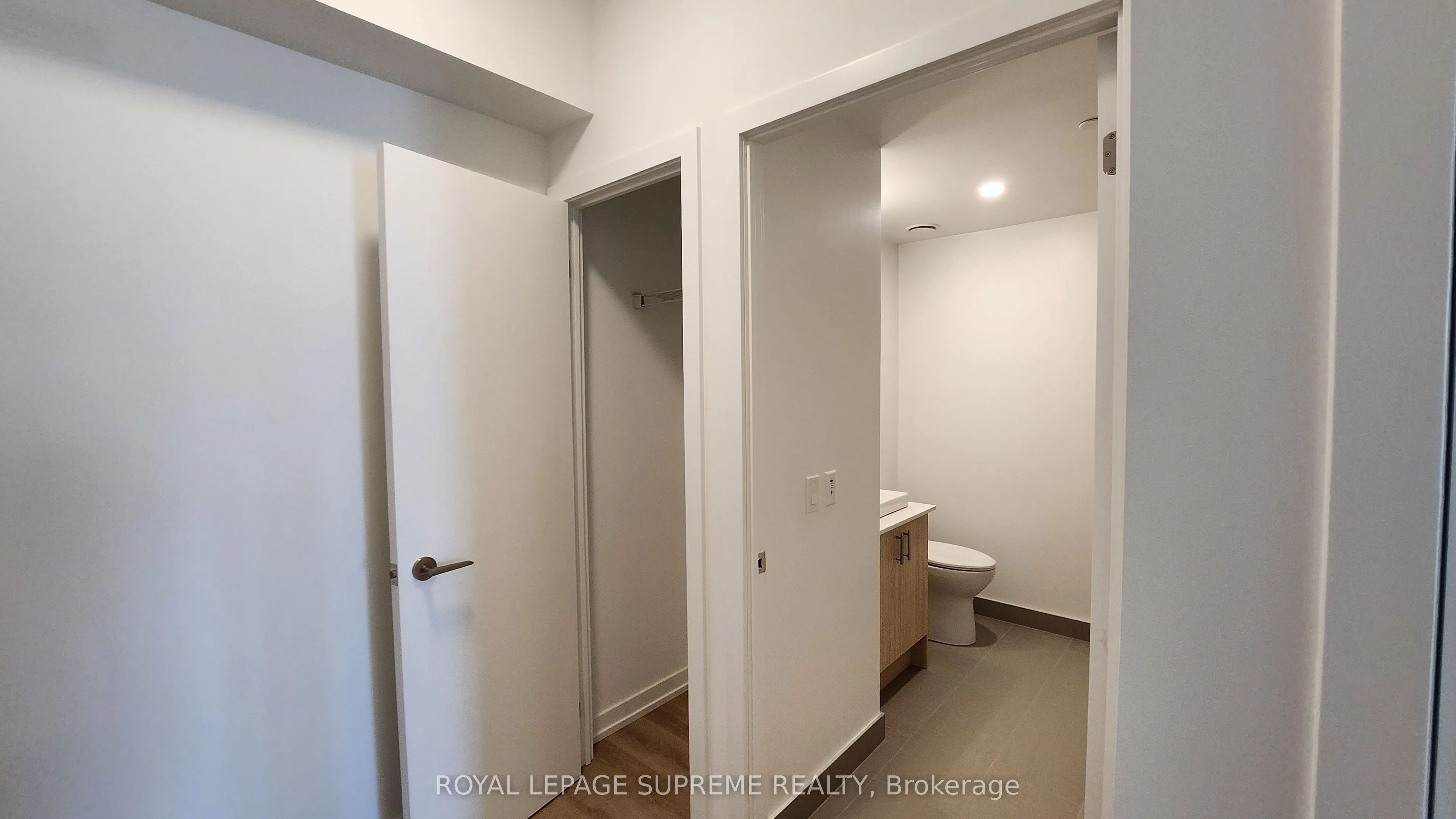 1195 The Queensway Avenue, #419