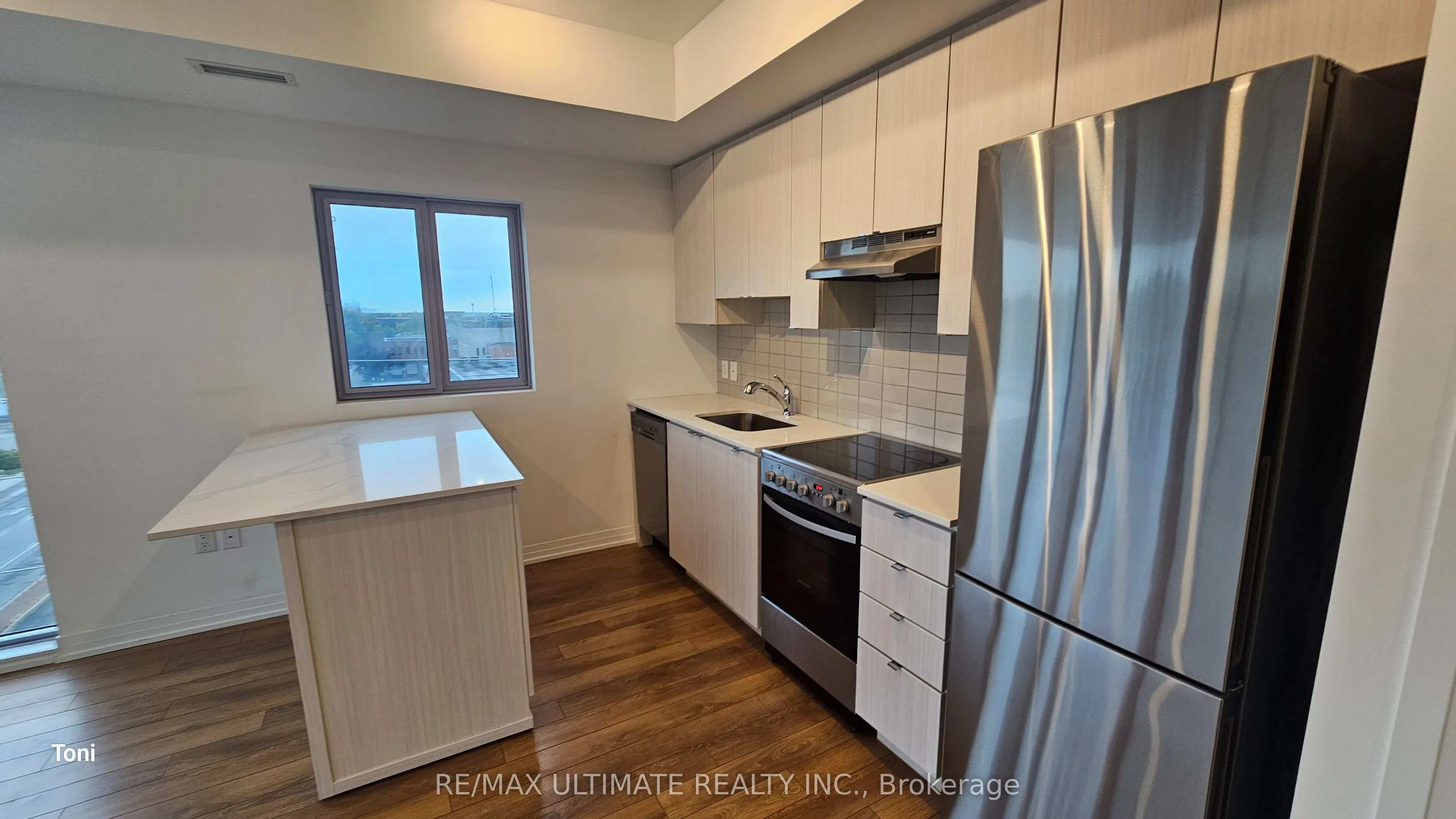 408 Browns Line, #505