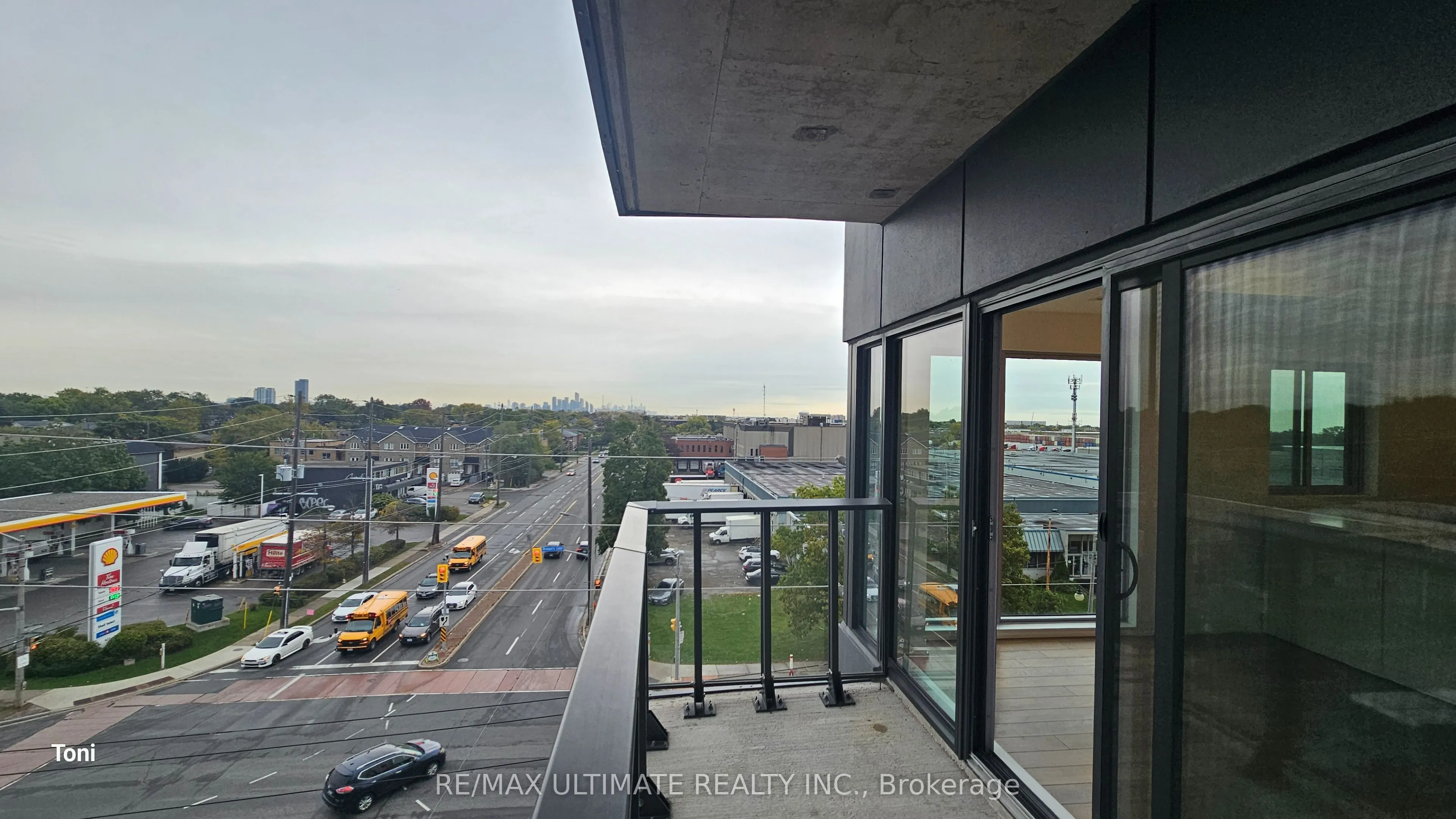 408 Browns Line, #505