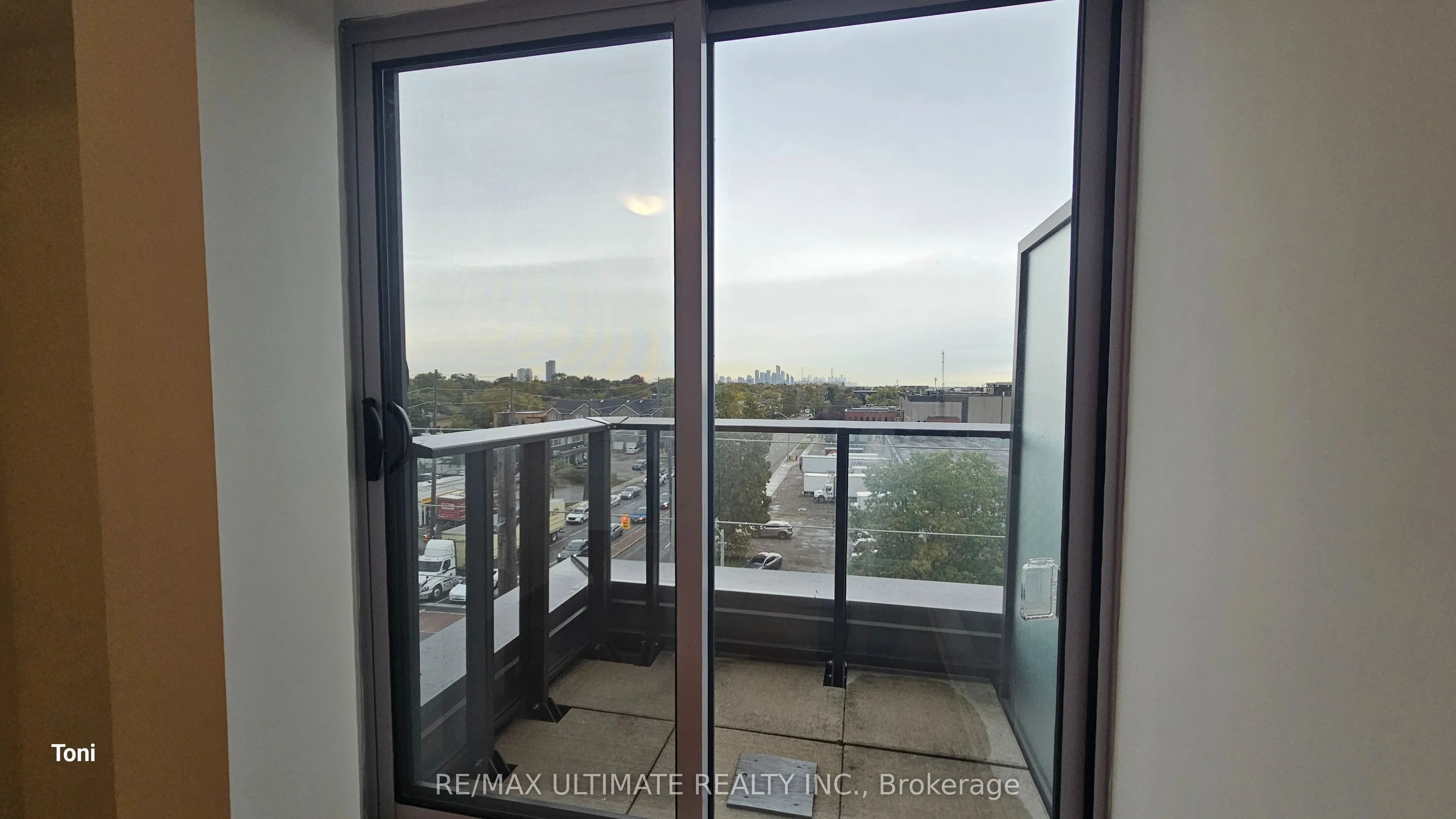 408 Browns Line, #505