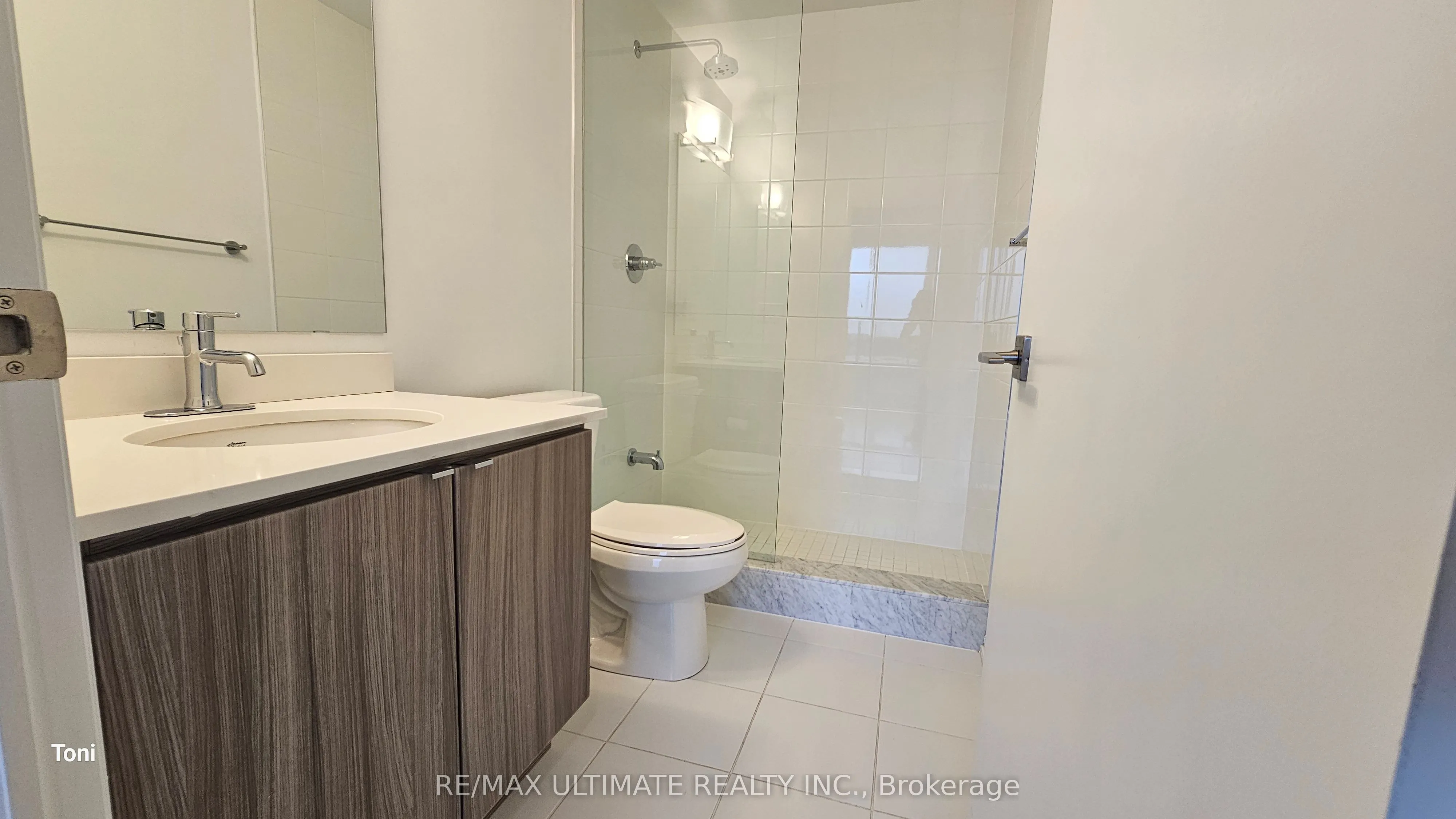 408 Browns Line, #505