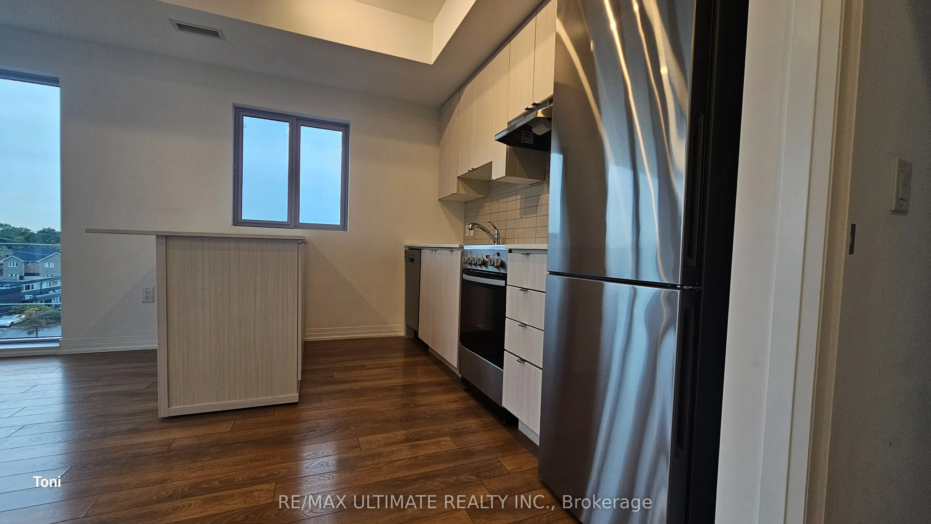 408 Browns Line, #505