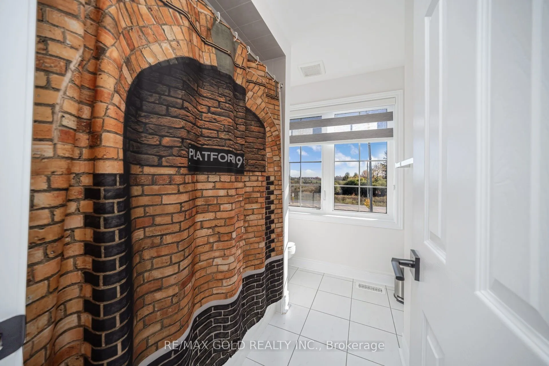 75 Branigan Crescent