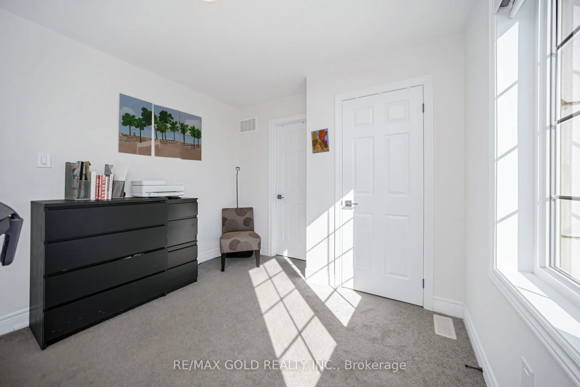 75 Branigan Crescent