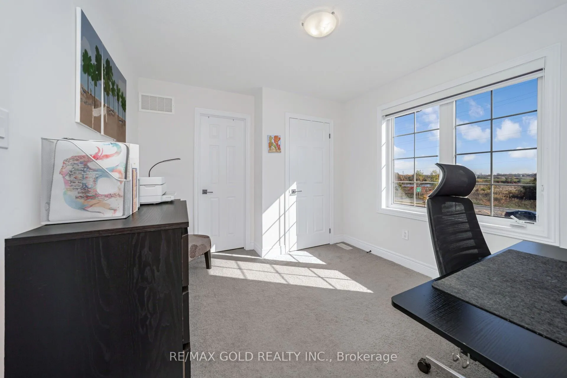 75 Branigan Crescent