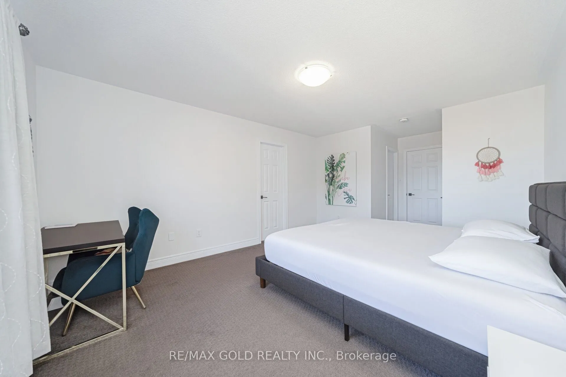 75 Branigan Crescent