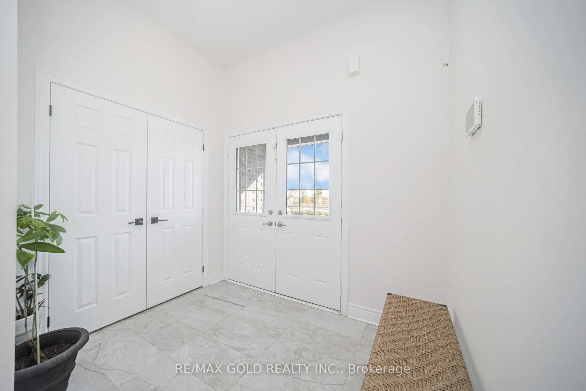 75 Branigan Crescent