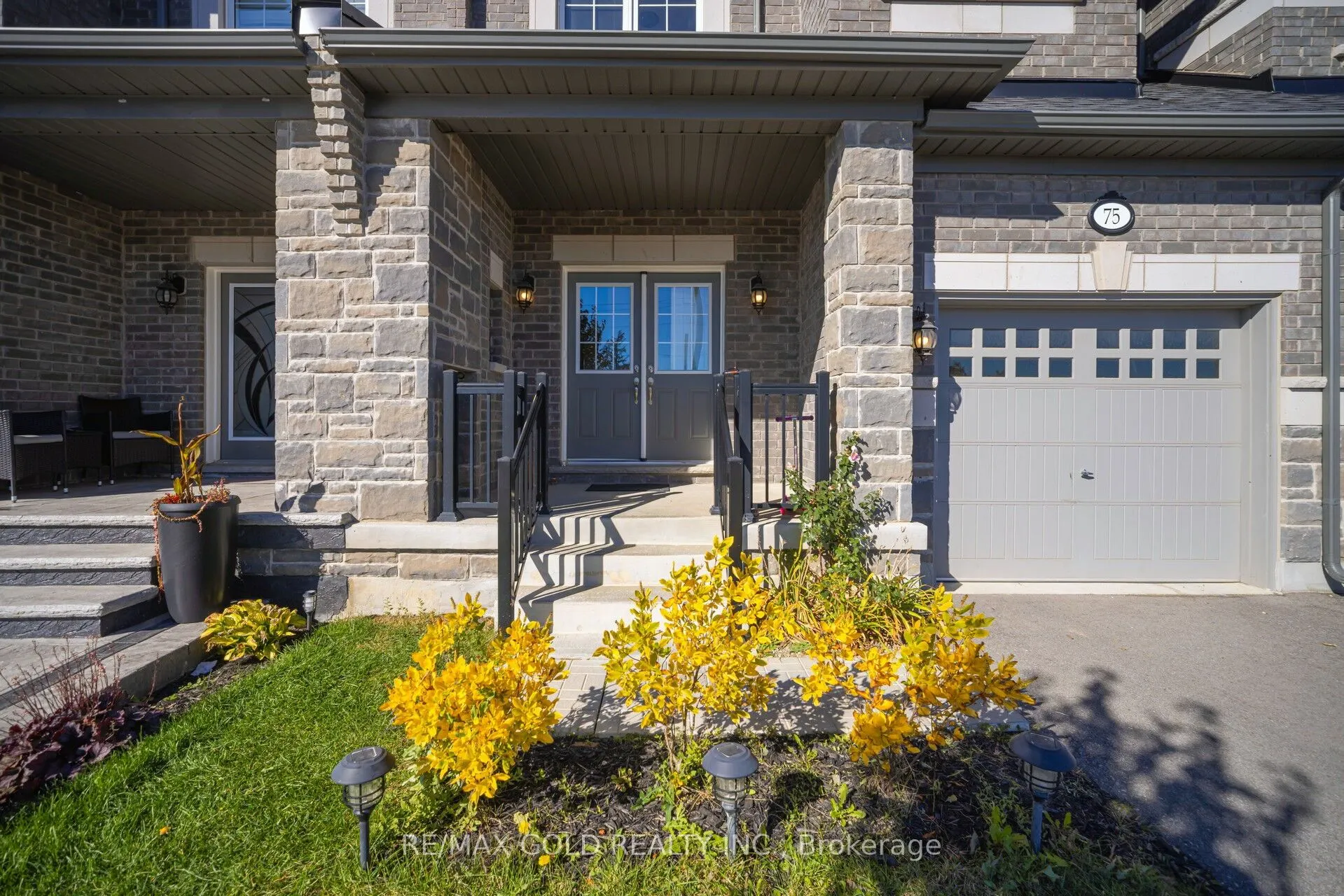 75 Branigan Crescent