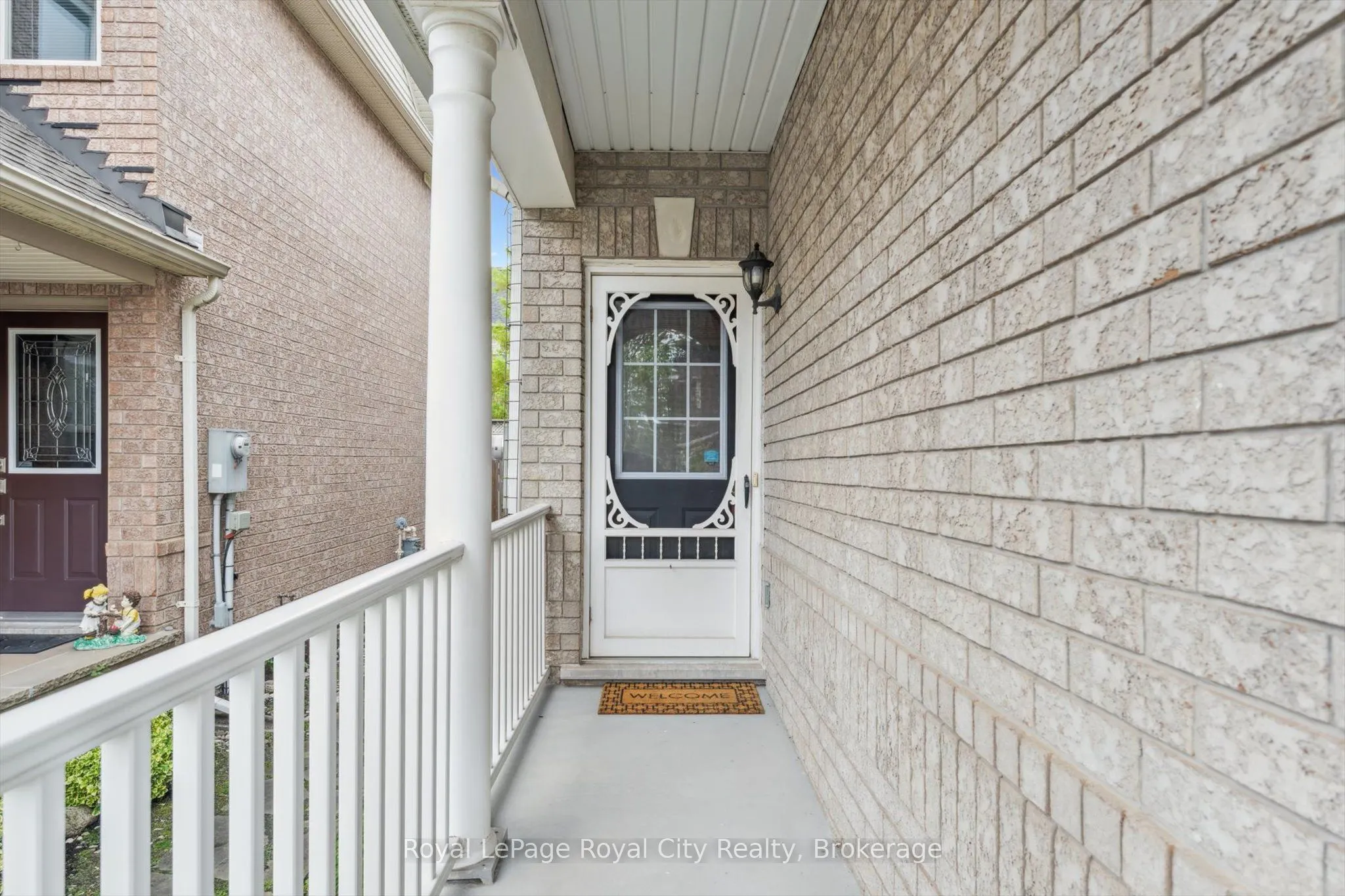 1617 Gowling Terrace