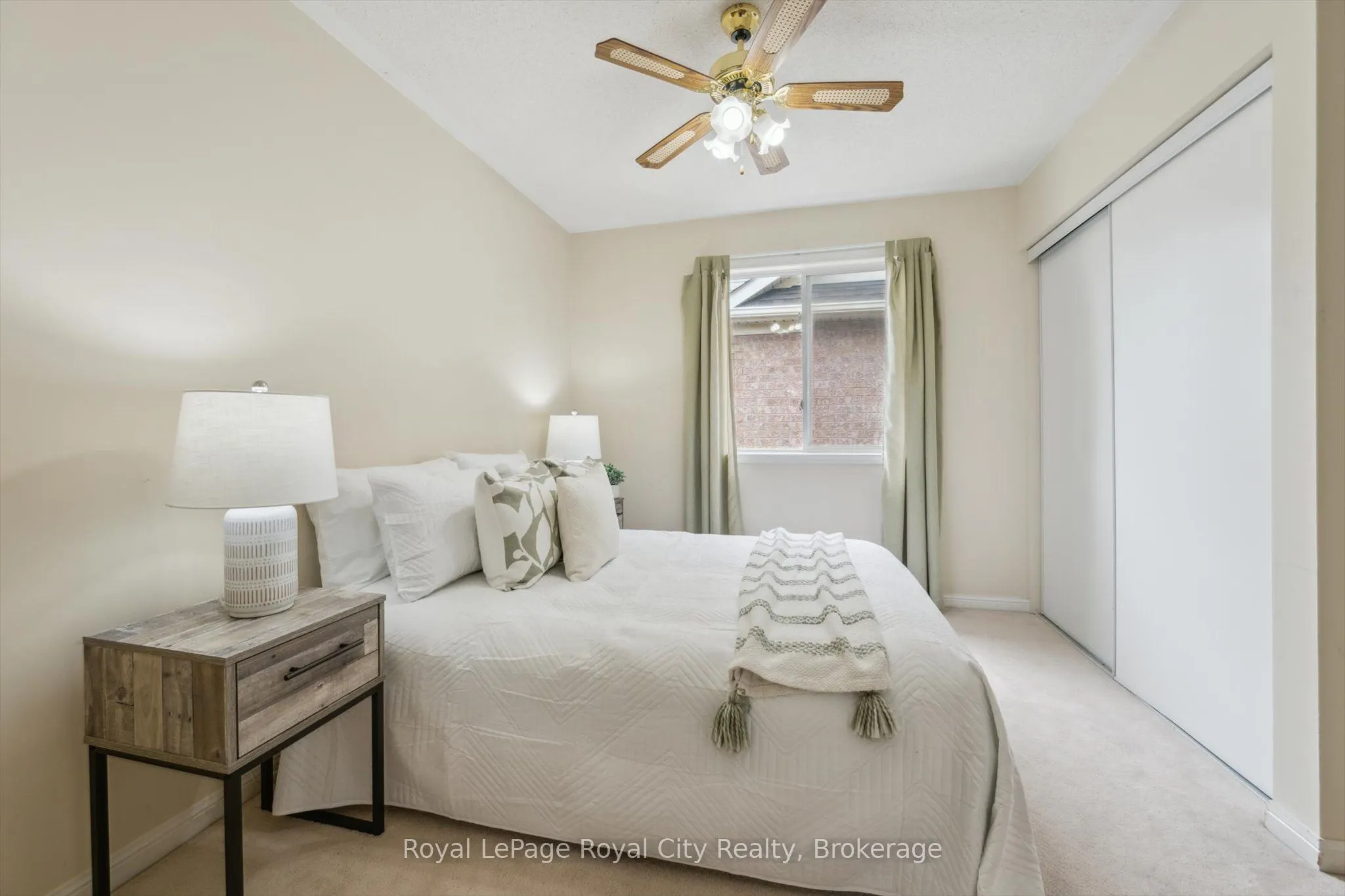 1617 Gowling Terrace