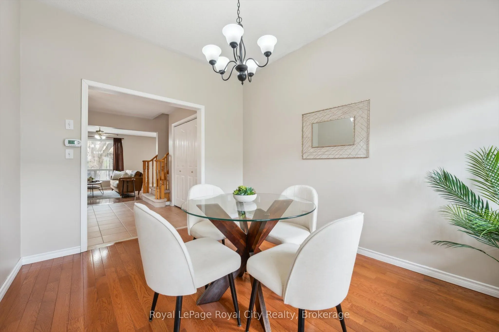 1617 Gowling Terrace