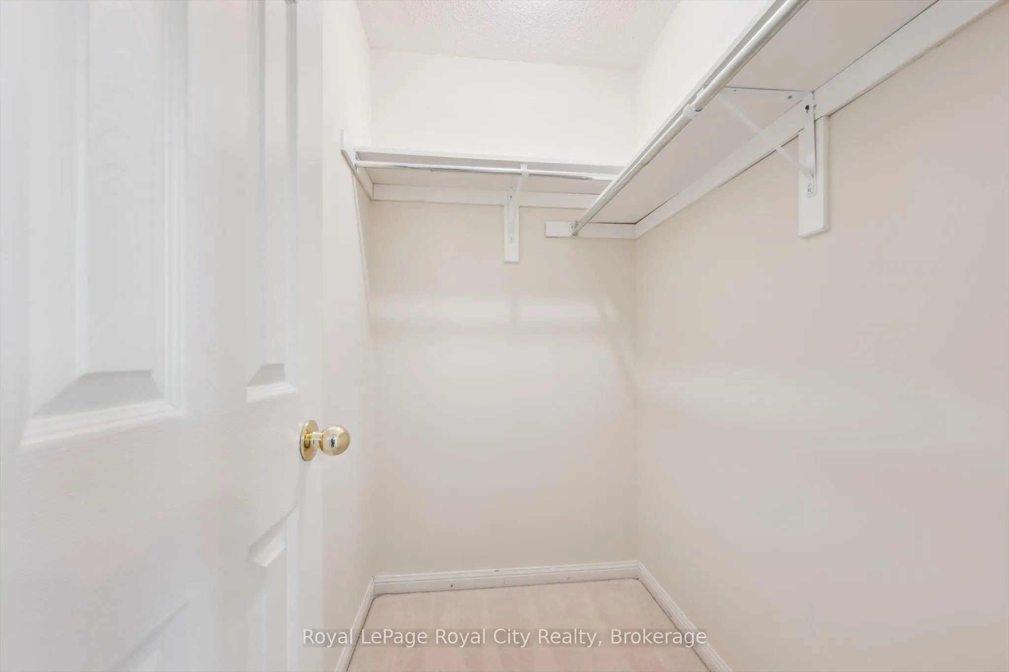 1617 Gowling Terrace