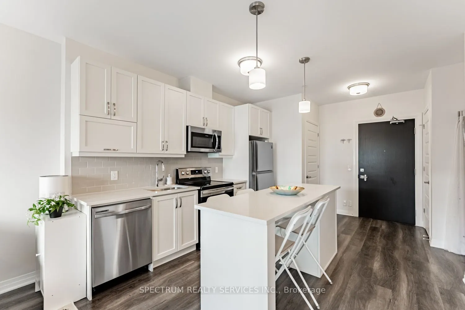 102 Grovewood Common, #531