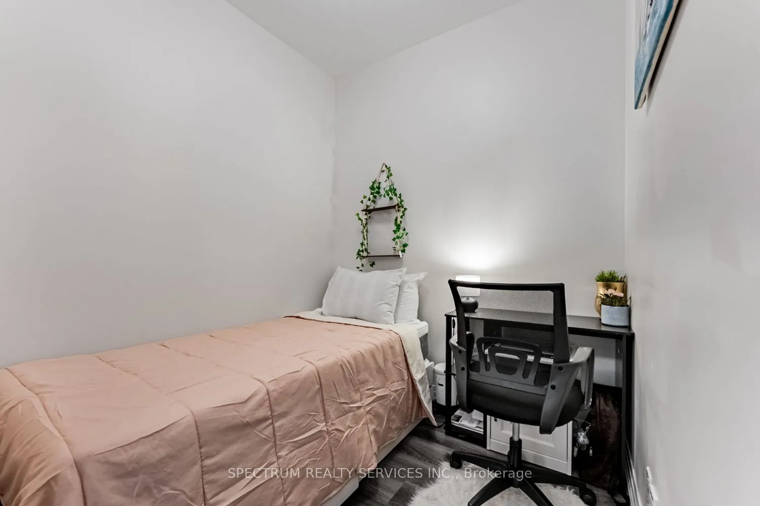 102 Grovewood Common, #531