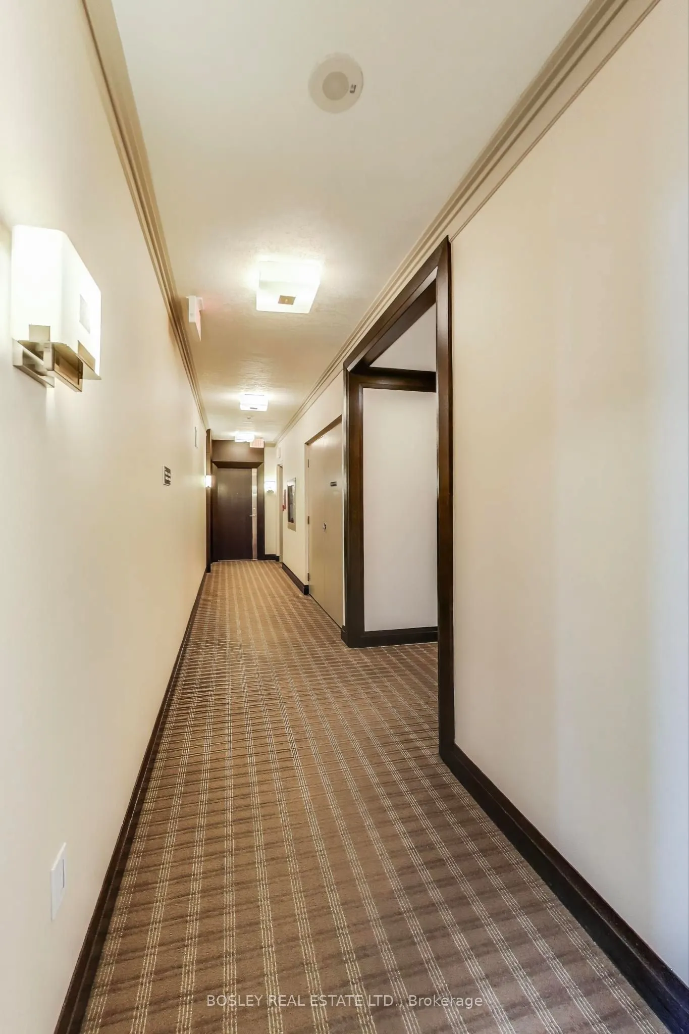 15 Viking Lane, #3402