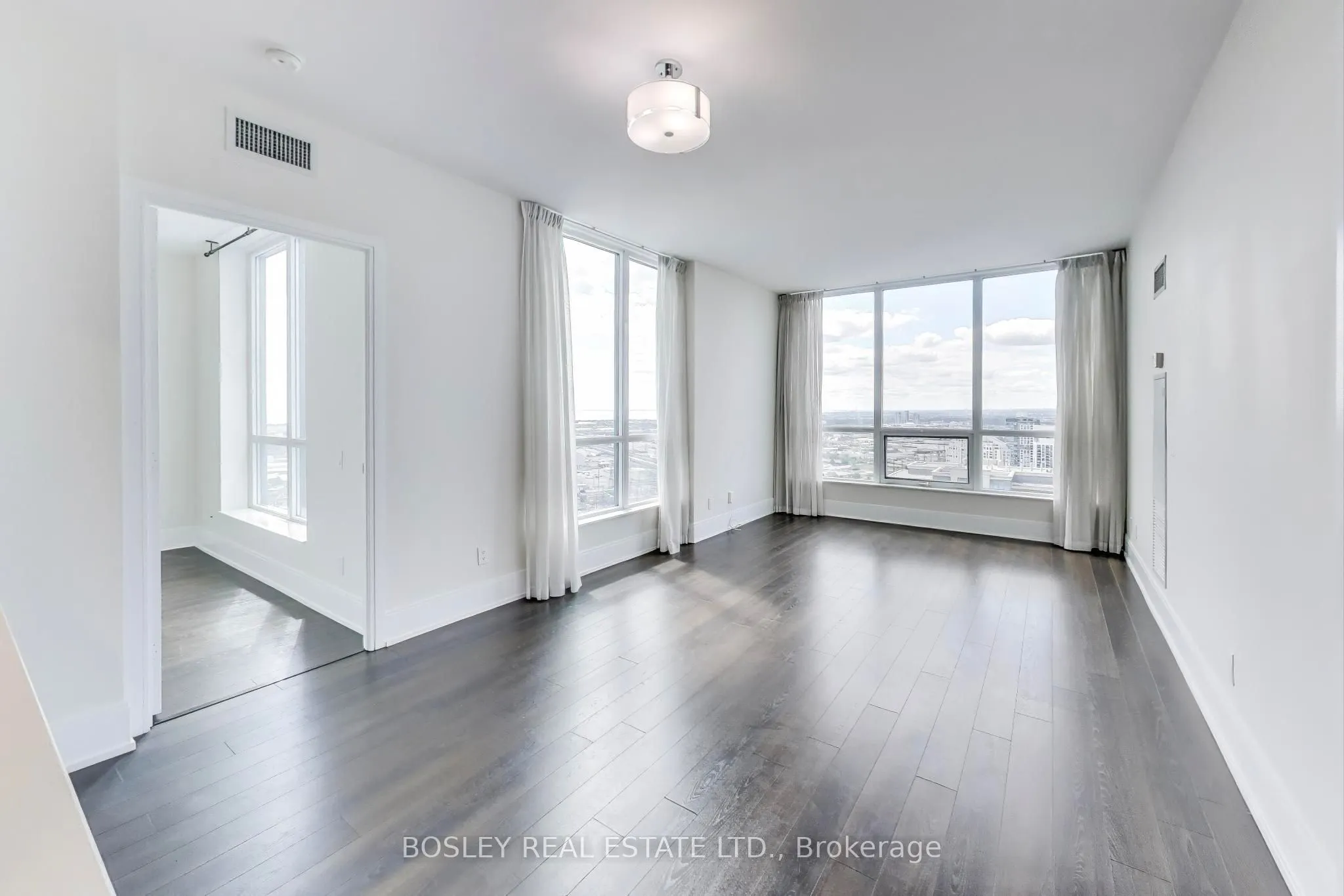 15 Viking Lane, #3402