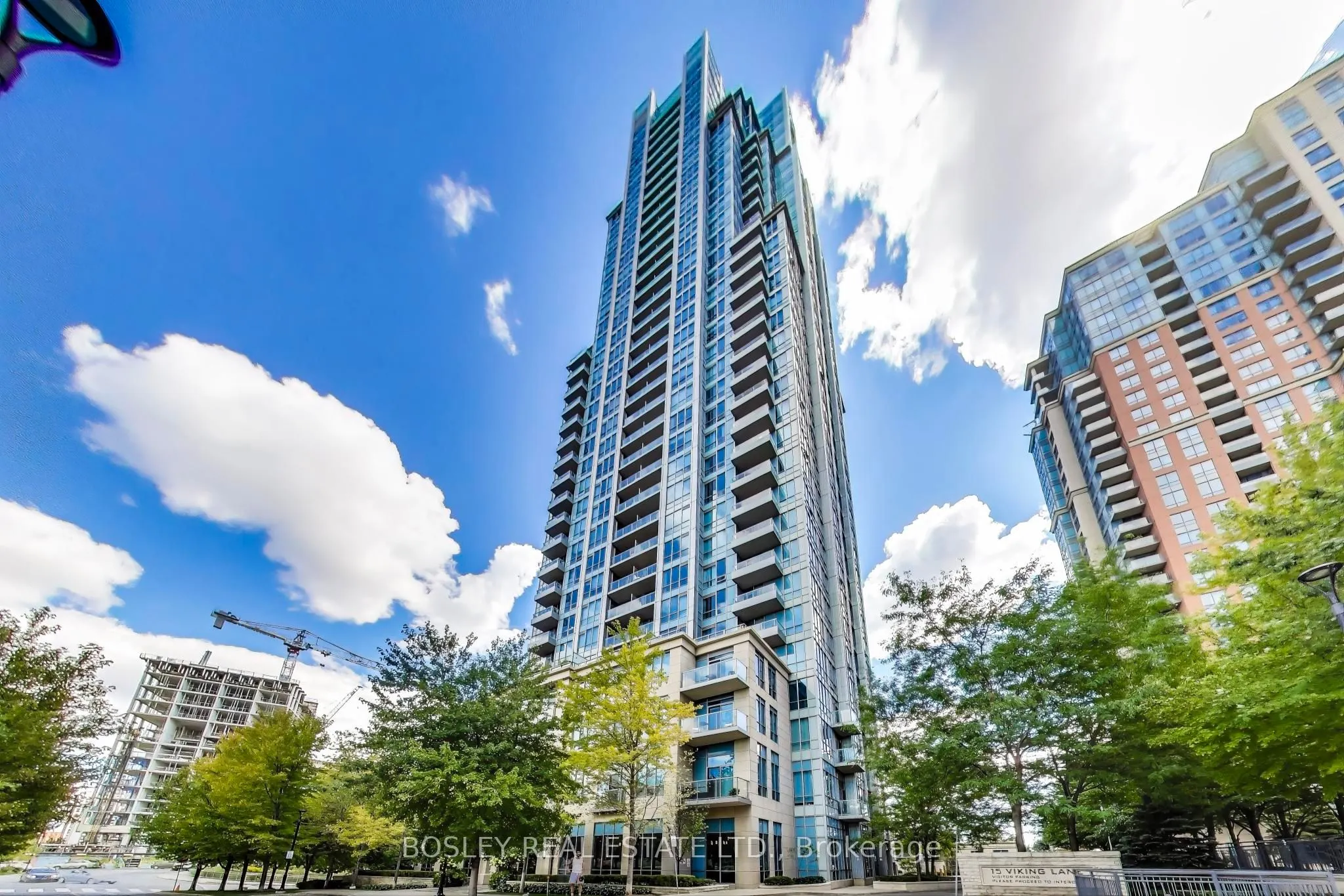 15 Viking Lane, #3402