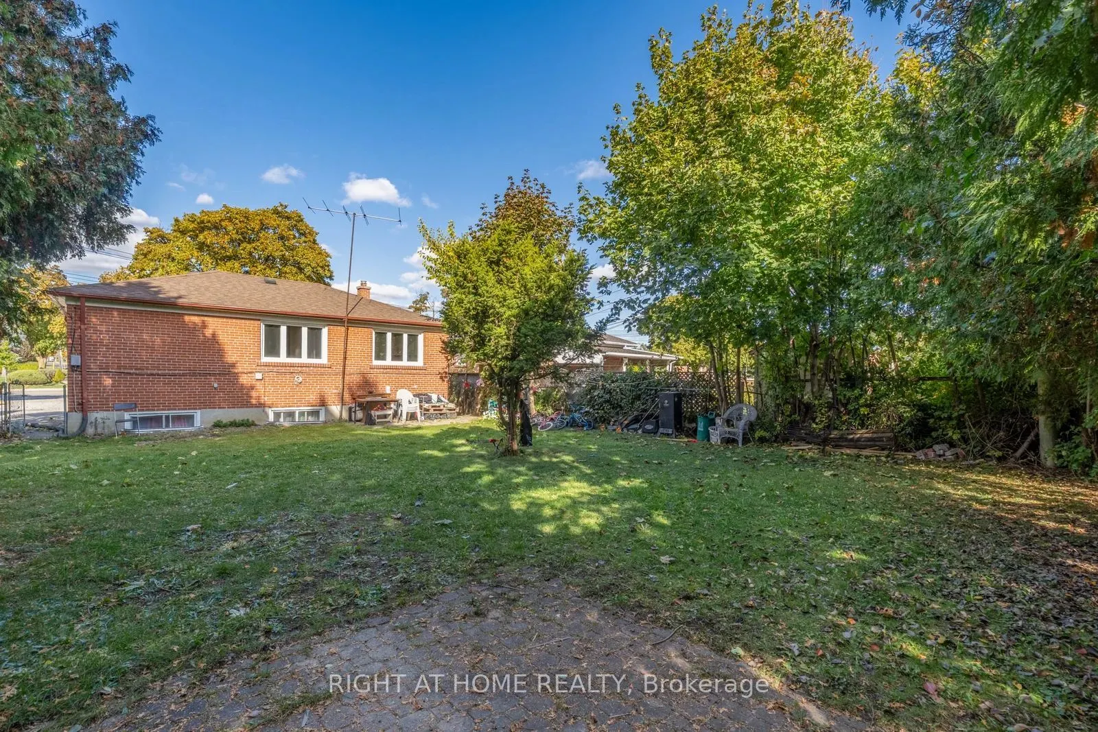 7 WESTHUMBER Boulevard, #7A