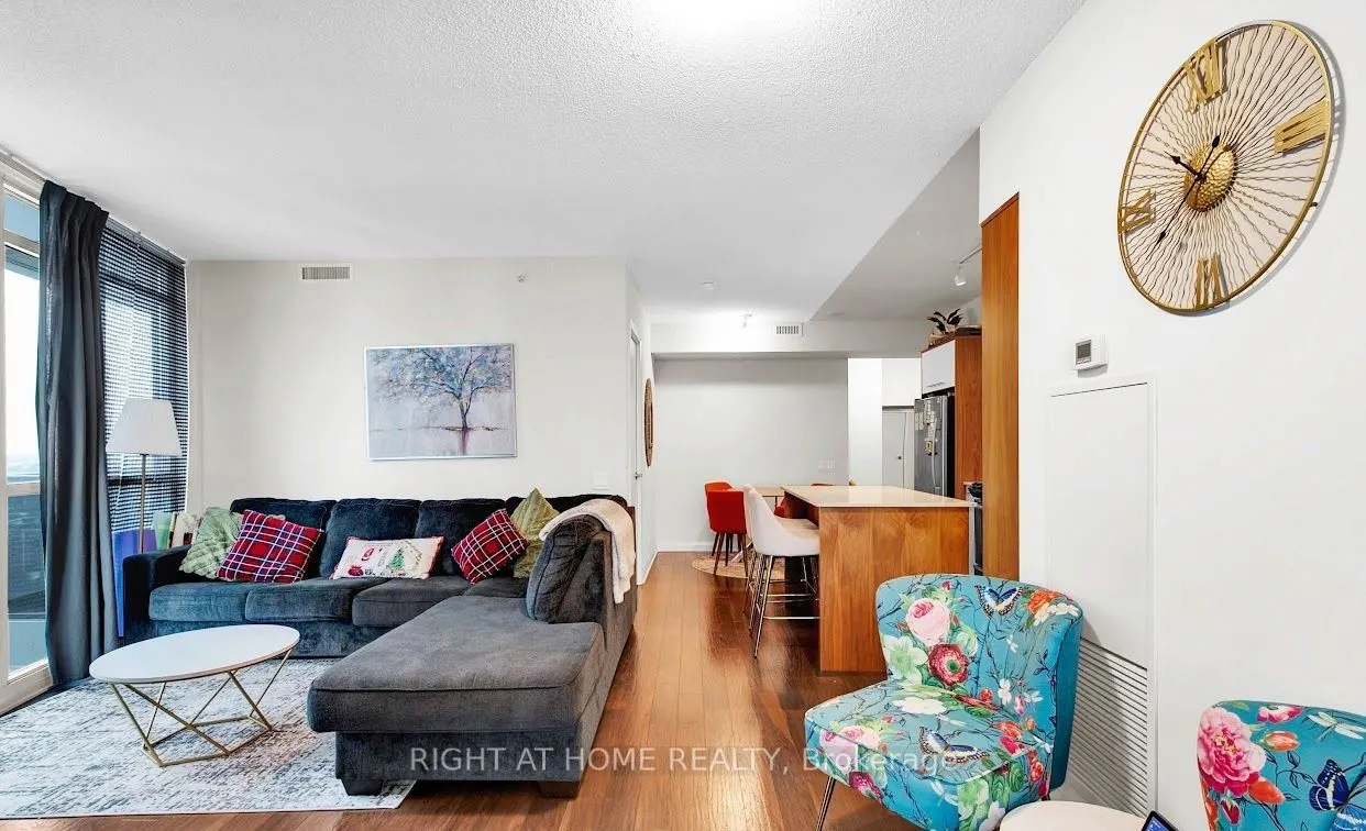 5 Valhalla Inn Road, #1804