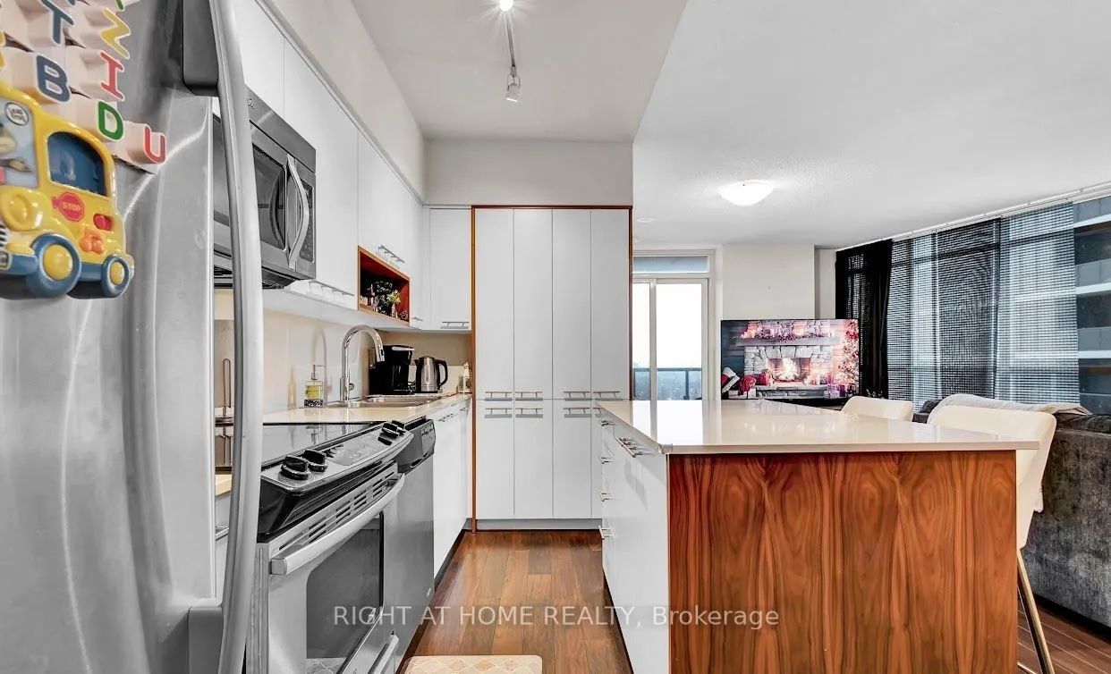 5 Valhalla Inn Road, #1804