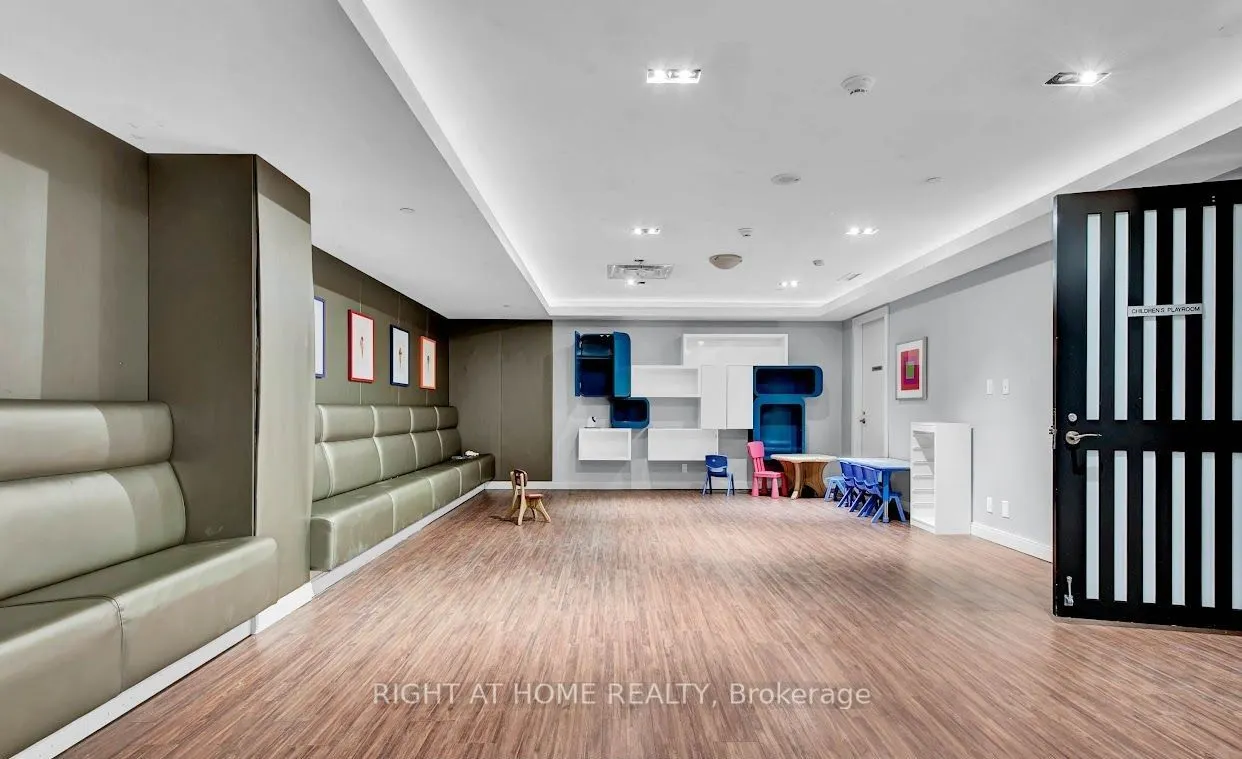 5 Valhalla Inn Road, #1804