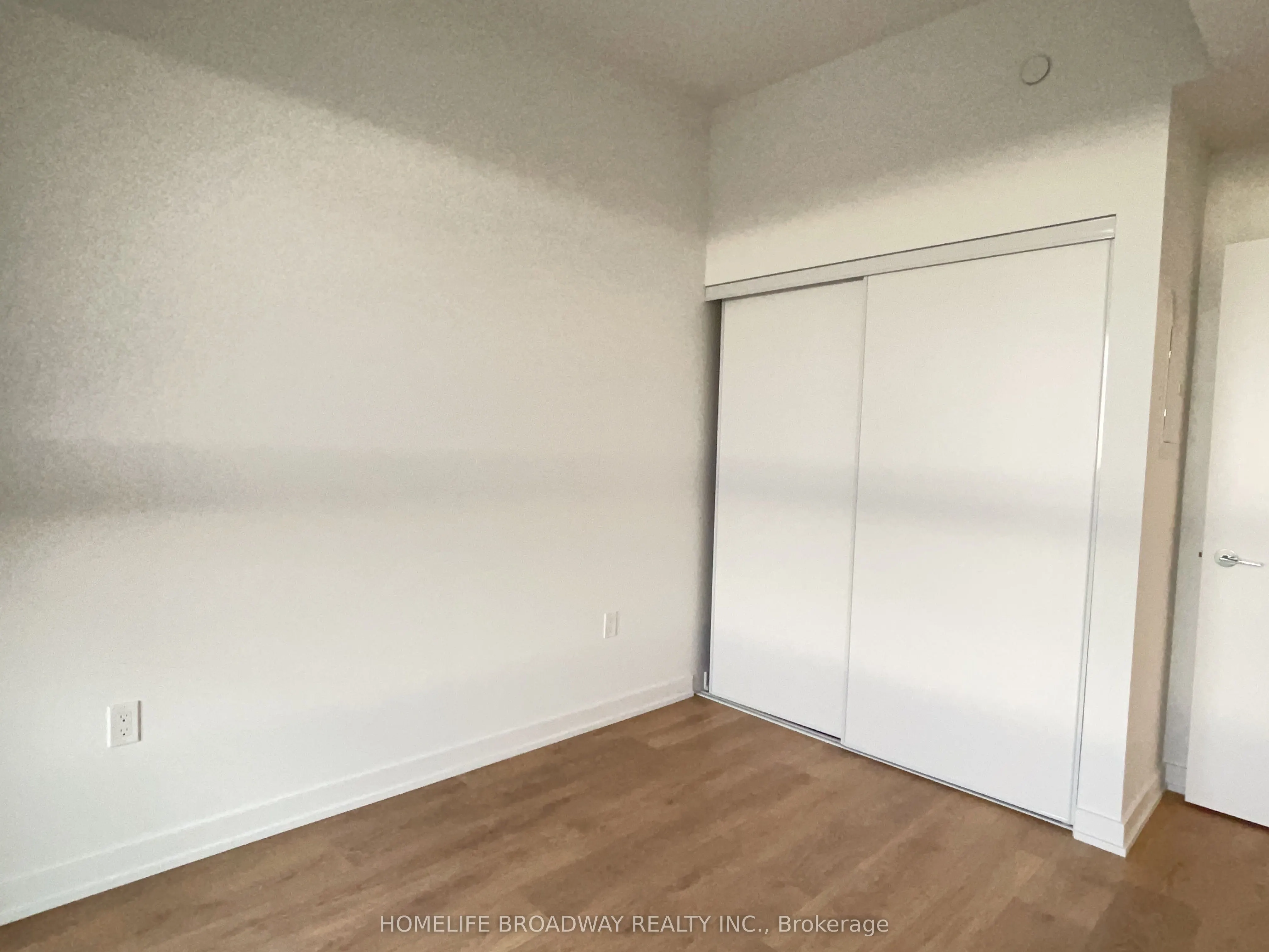 1037 The Queensway, #511